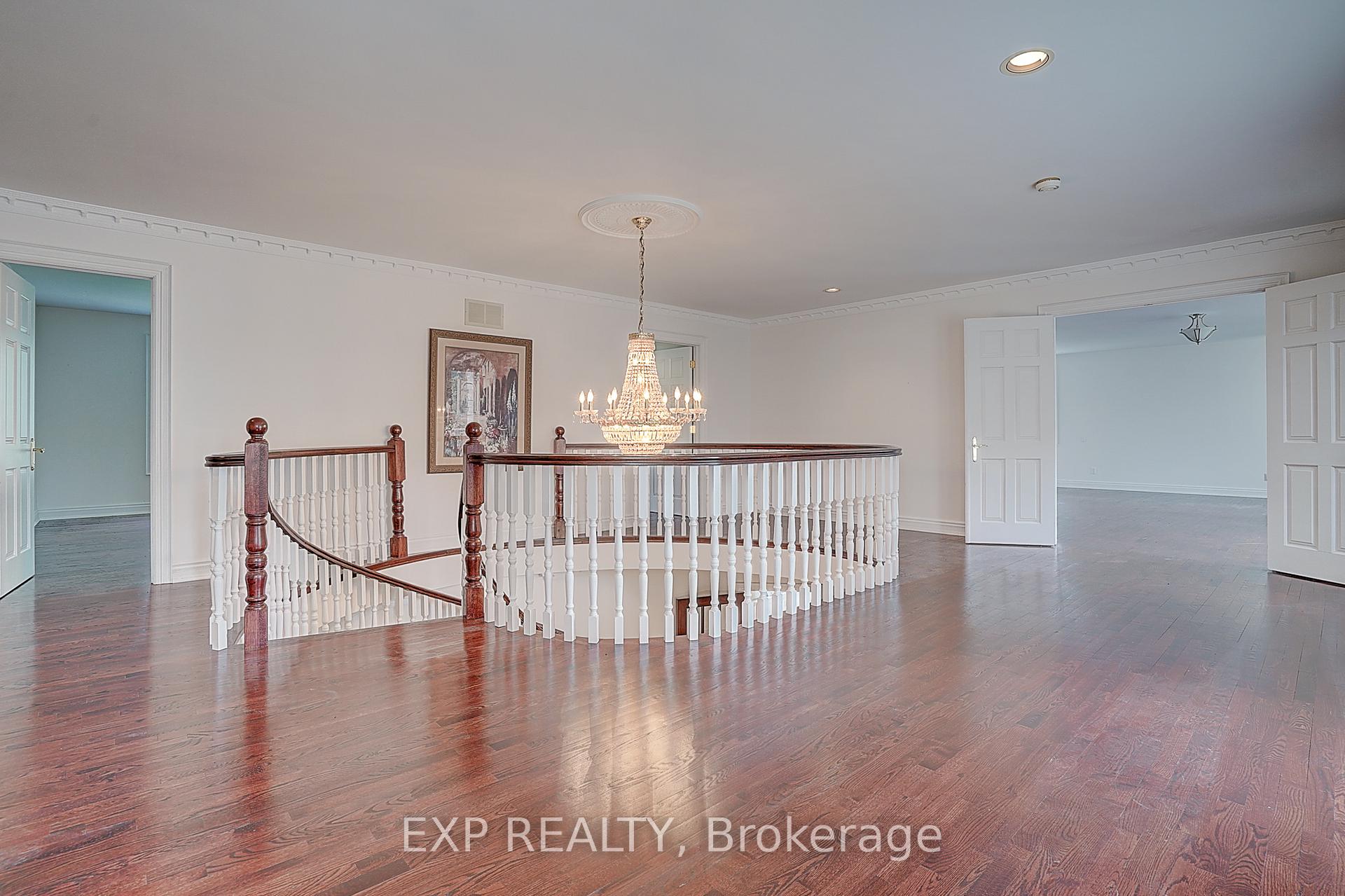 Photo 20 of 77 Silver Fox Place, Vaughan, Rural Vaughan — HOMEH