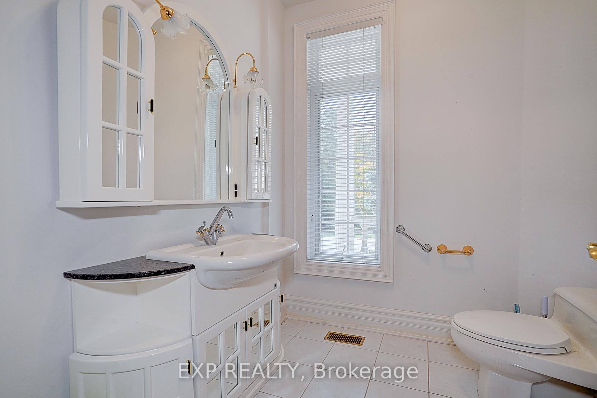 Photo 22 of 77 Silver Fox Place, Vaughan, Rural Vaughan — HOMEH