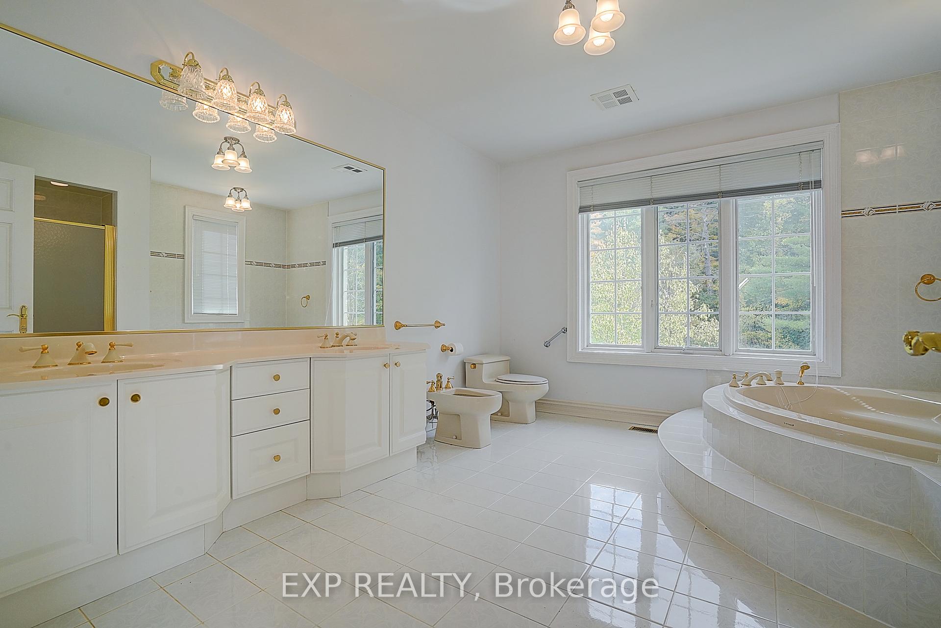 Photo 35 of 77 Silver Fox Place, Vaughan, Rural Vaughan — HOMEH