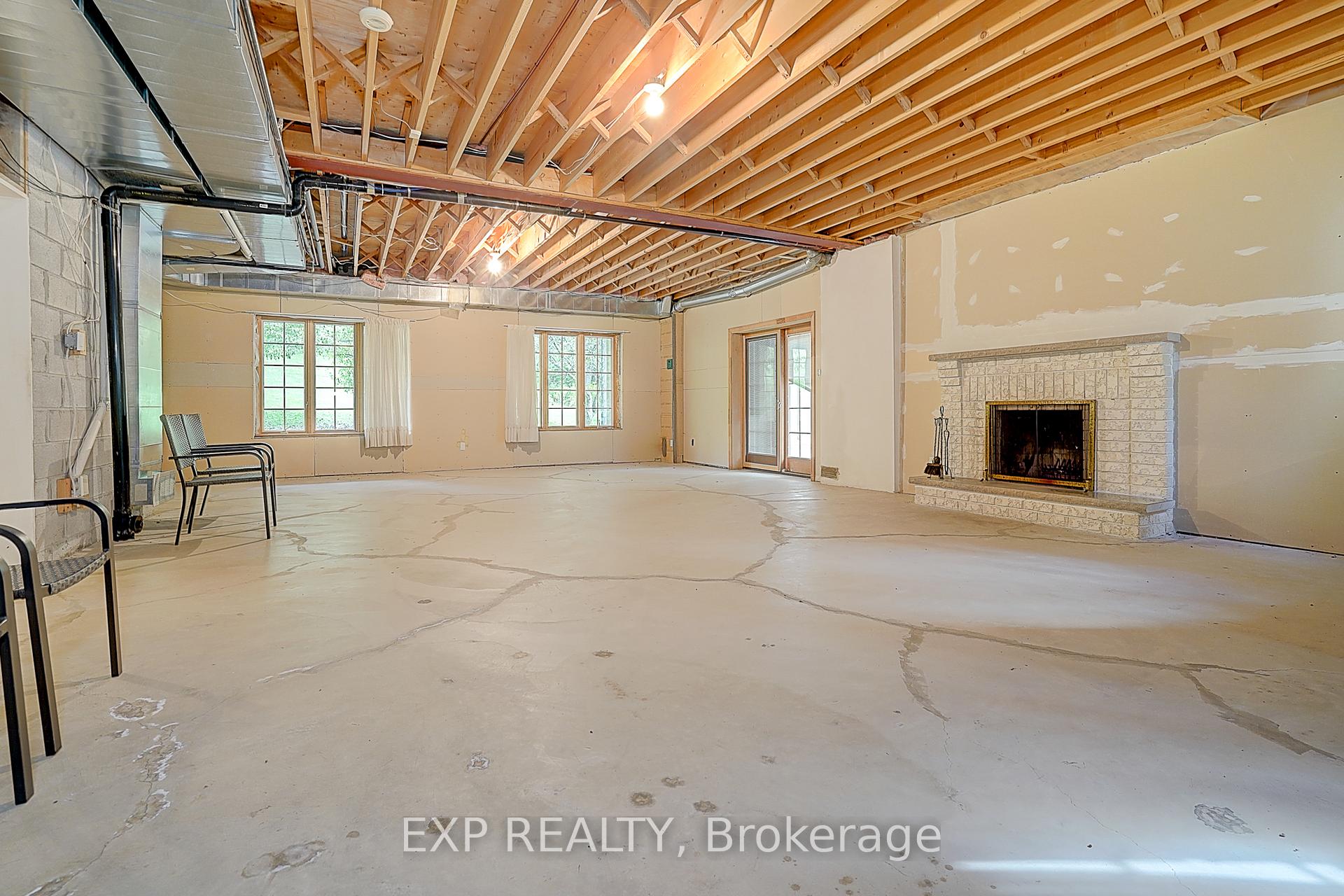 Photo 38 of 77 Silver Fox Place, Vaughan, Rural Vaughan — HOMEH