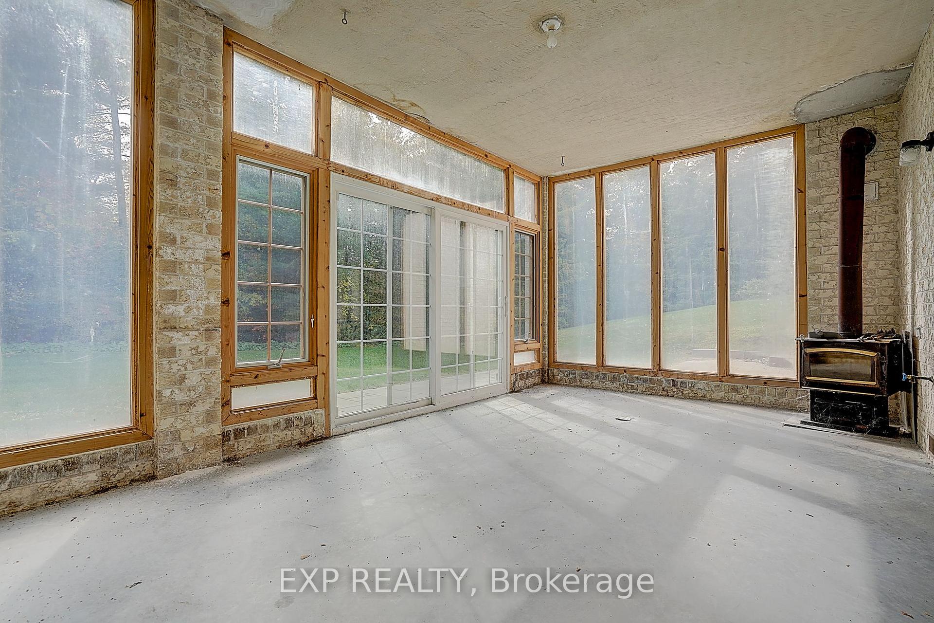 Photo 40 of 77 Silver Fox Place, Vaughan, Rural Vaughan — HOMEH