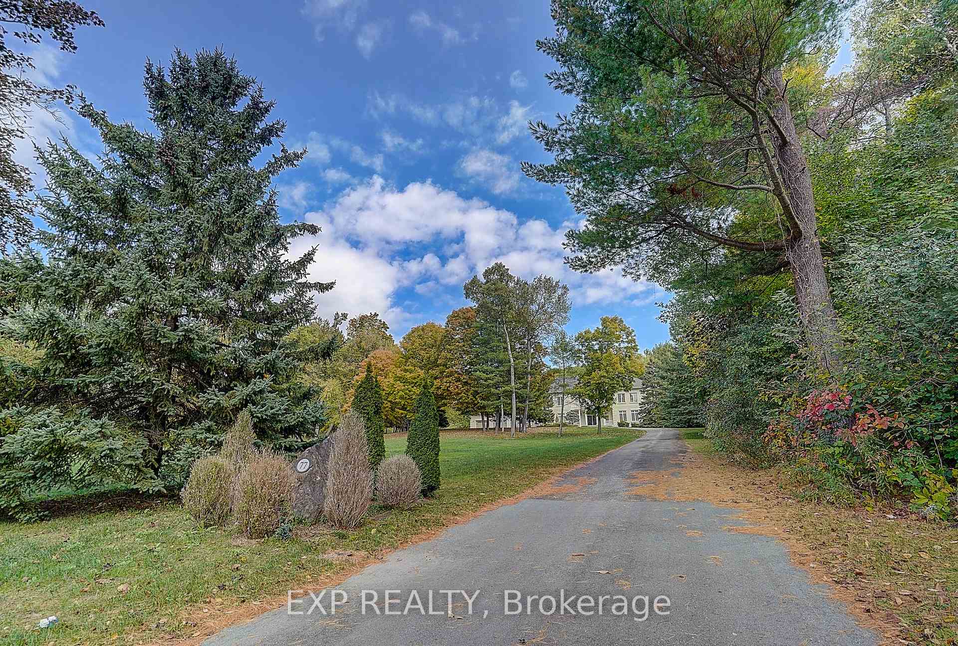 Photo 41 of 77 Silver Fox Place, Vaughan, Rural Vaughan — HOMEH