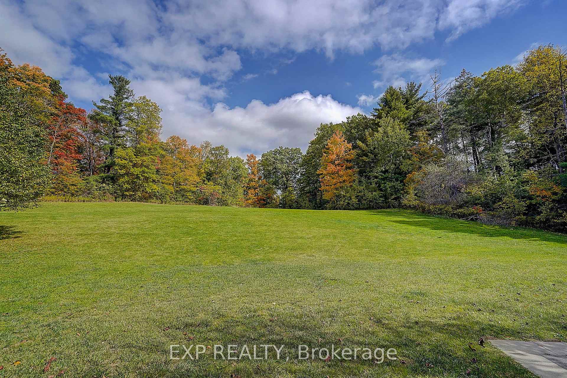 Photo 43 of 77 Silver Fox Place, Vaughan, Rural Vaughan — HOMEH