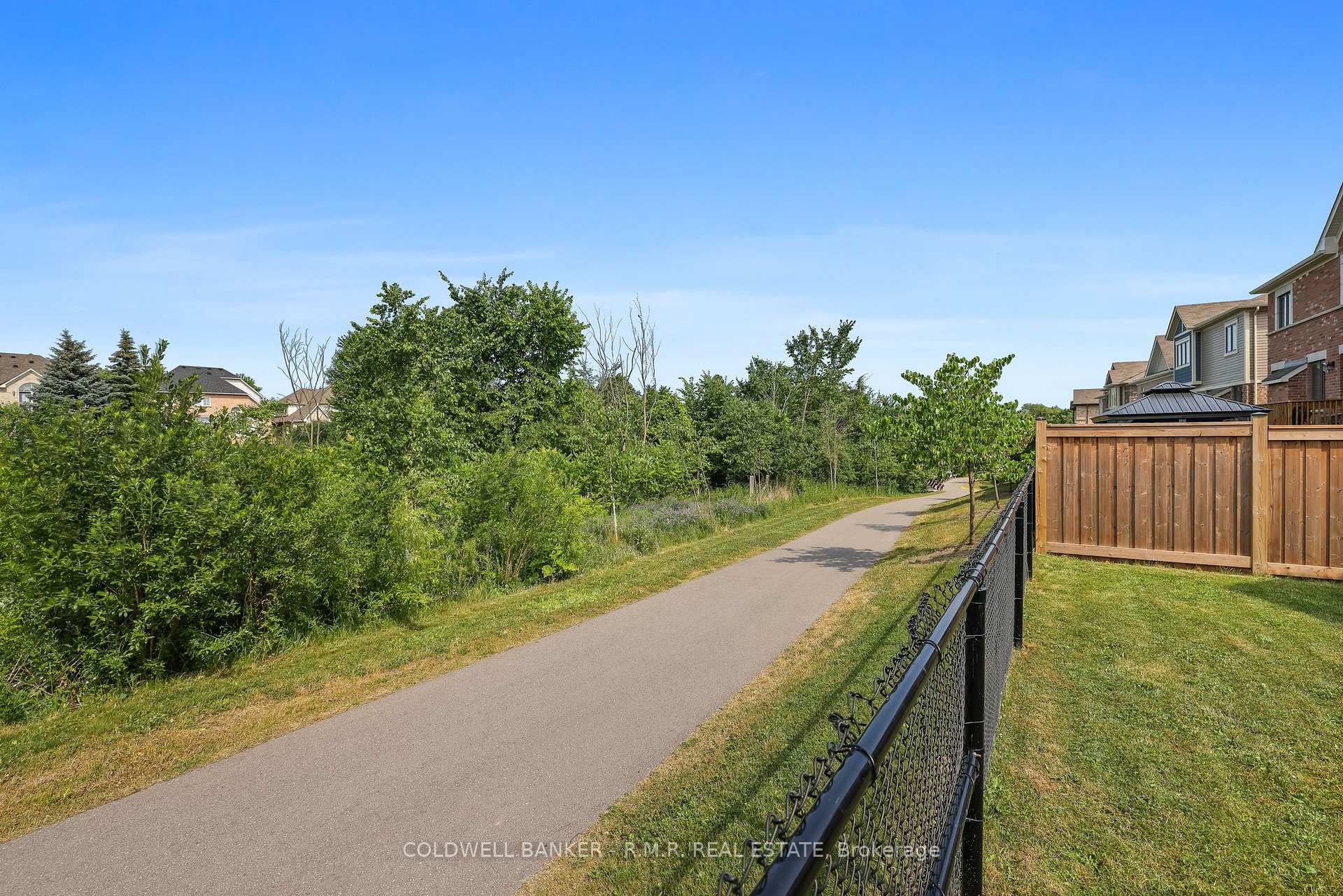 Photo 47 of 179 Westfield Drive, Whitby, Rural Whitby — HOMEH