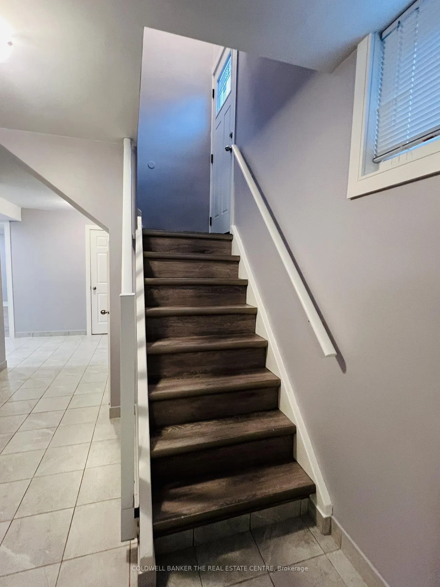 Photo 5 of Unit Bsmt, 208 Wellington Street E, Barrie, Wellington — HOMEH