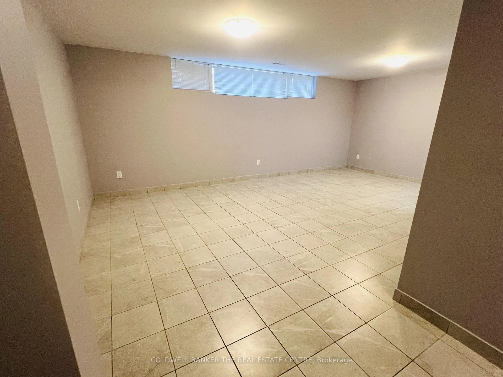 Photo 6 of Unit Bsmt, 208 Wellington Street E, Barrie, Wellington — HOMEH