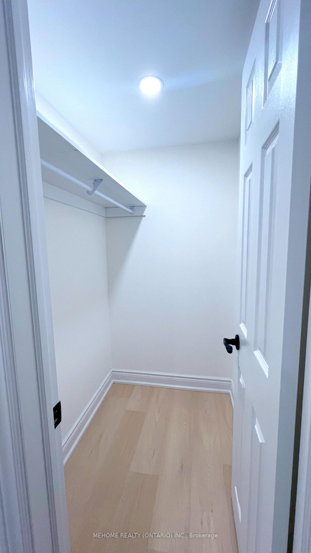Photo 15 of Unit Walkout Basement, 65 Knightshade Drive, Vaughan, Patterson — HOMEH
