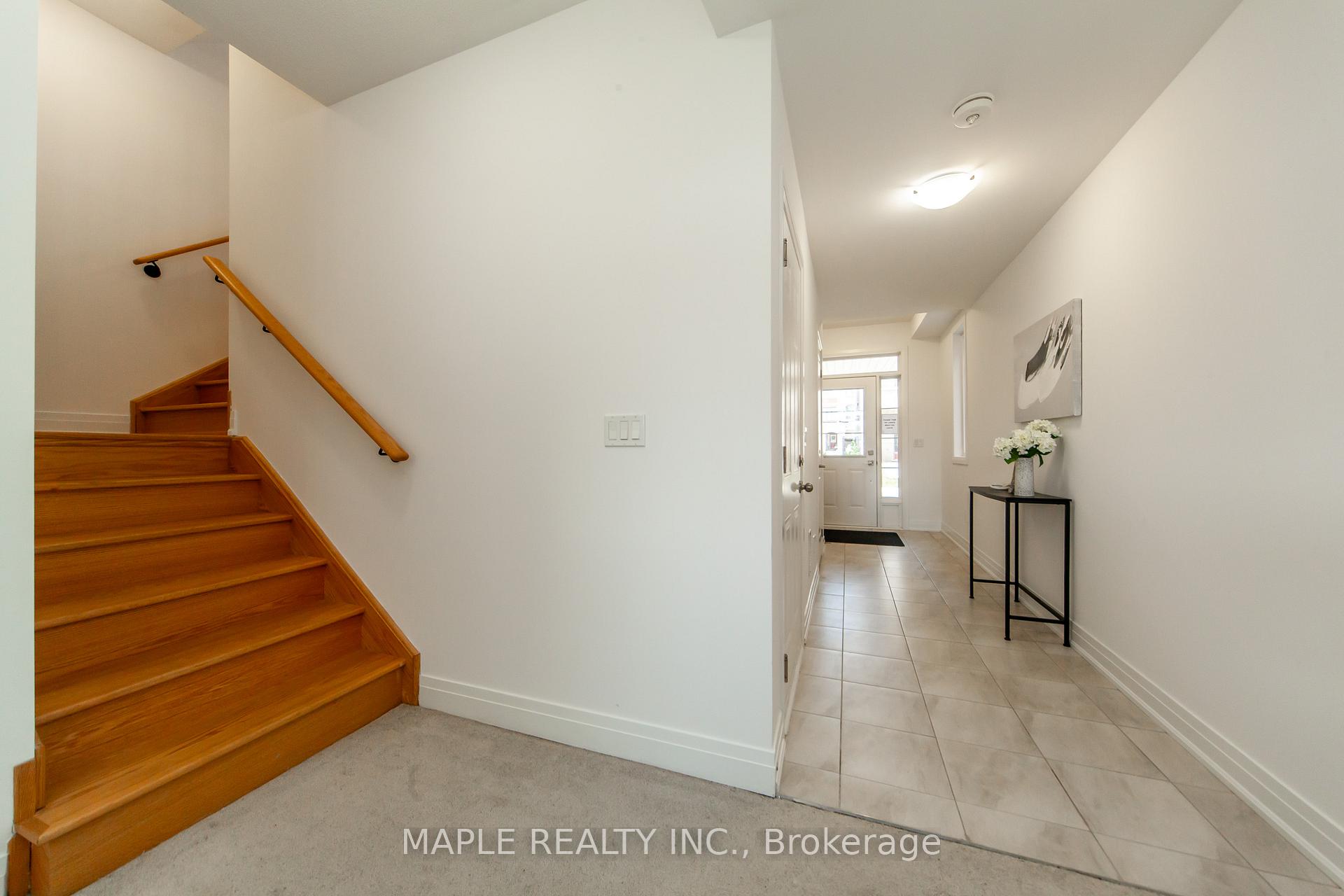 Photo 5 of 70 Waterside Way, Whitby, Port Whitby — HOMEH