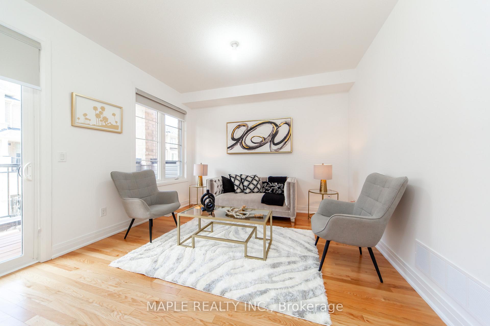 Photo 13 of 70 Waterside Way, Whitby, Port Whitby — HOMEH