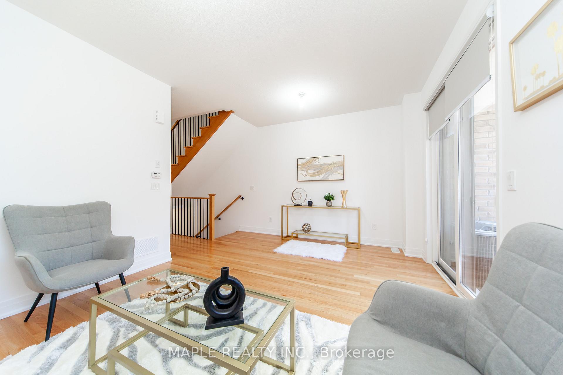 Photo 15 of 70 Waterside Way, Whitby, Port Whitby — HOMEH