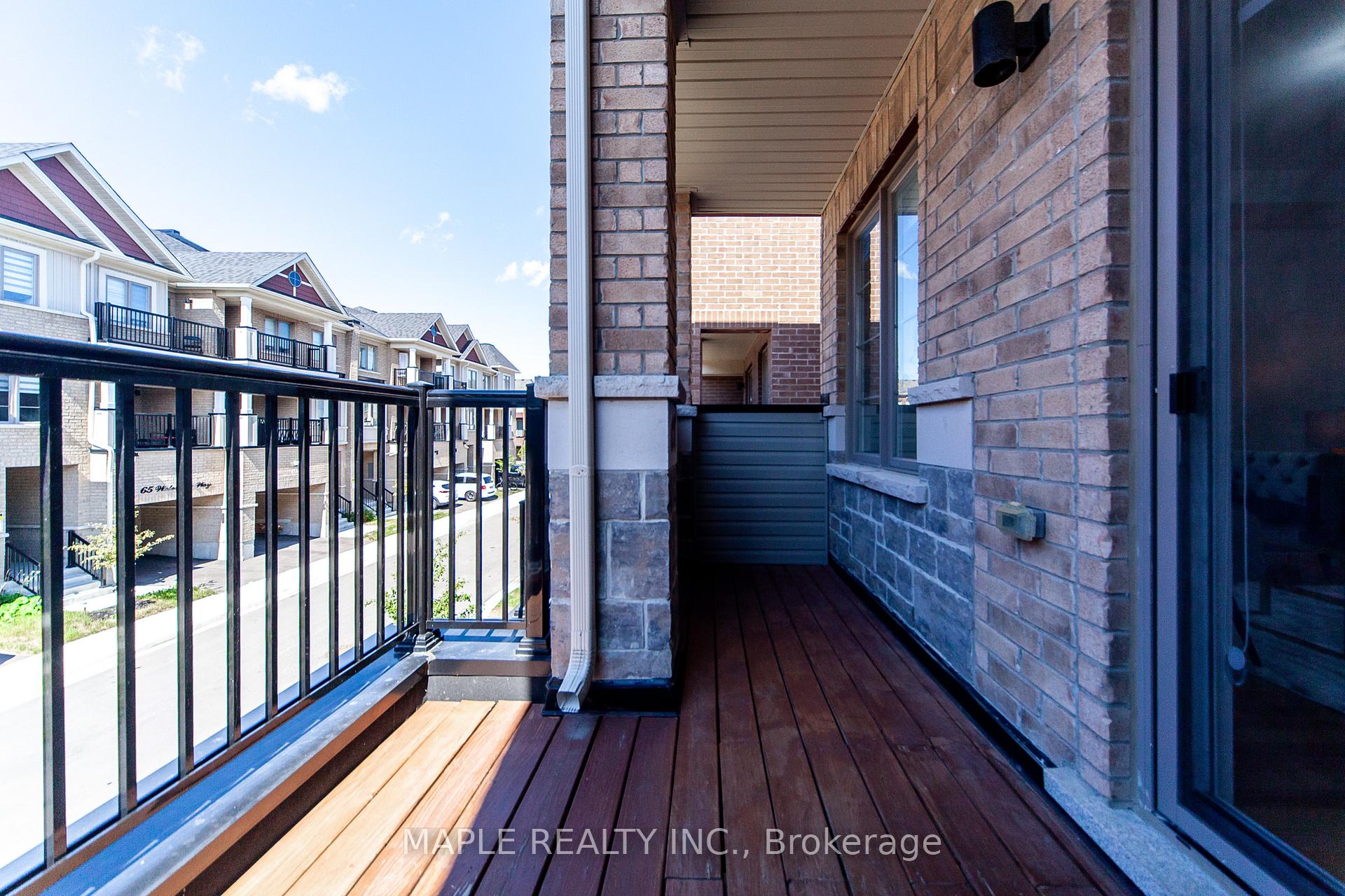 Photo 19 of 70 Waterside Way, Whitby, Port Whitby — HOMEH