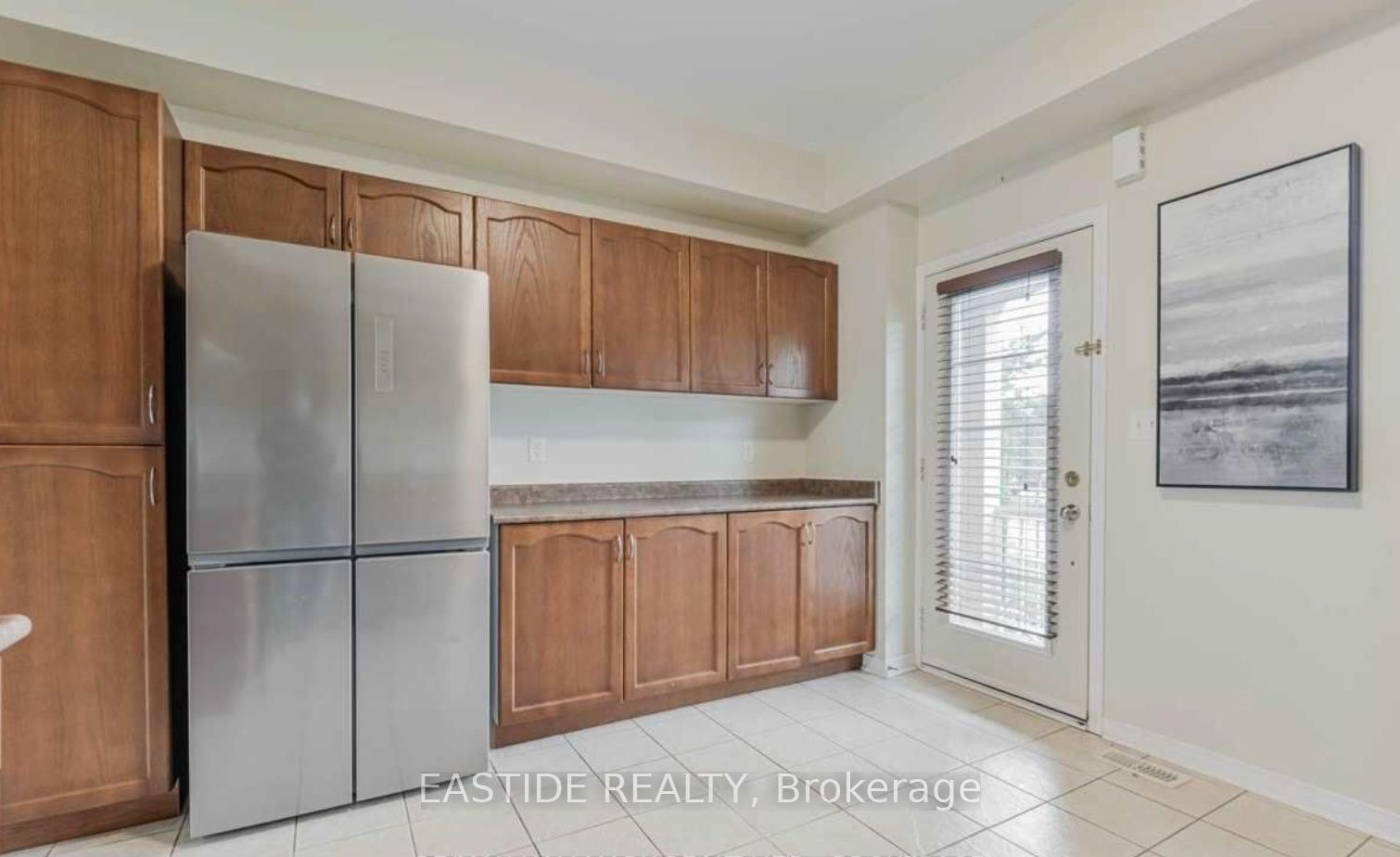 Photo 3 of 297 Monarch Avenue, Ajax, South West — HOMEH