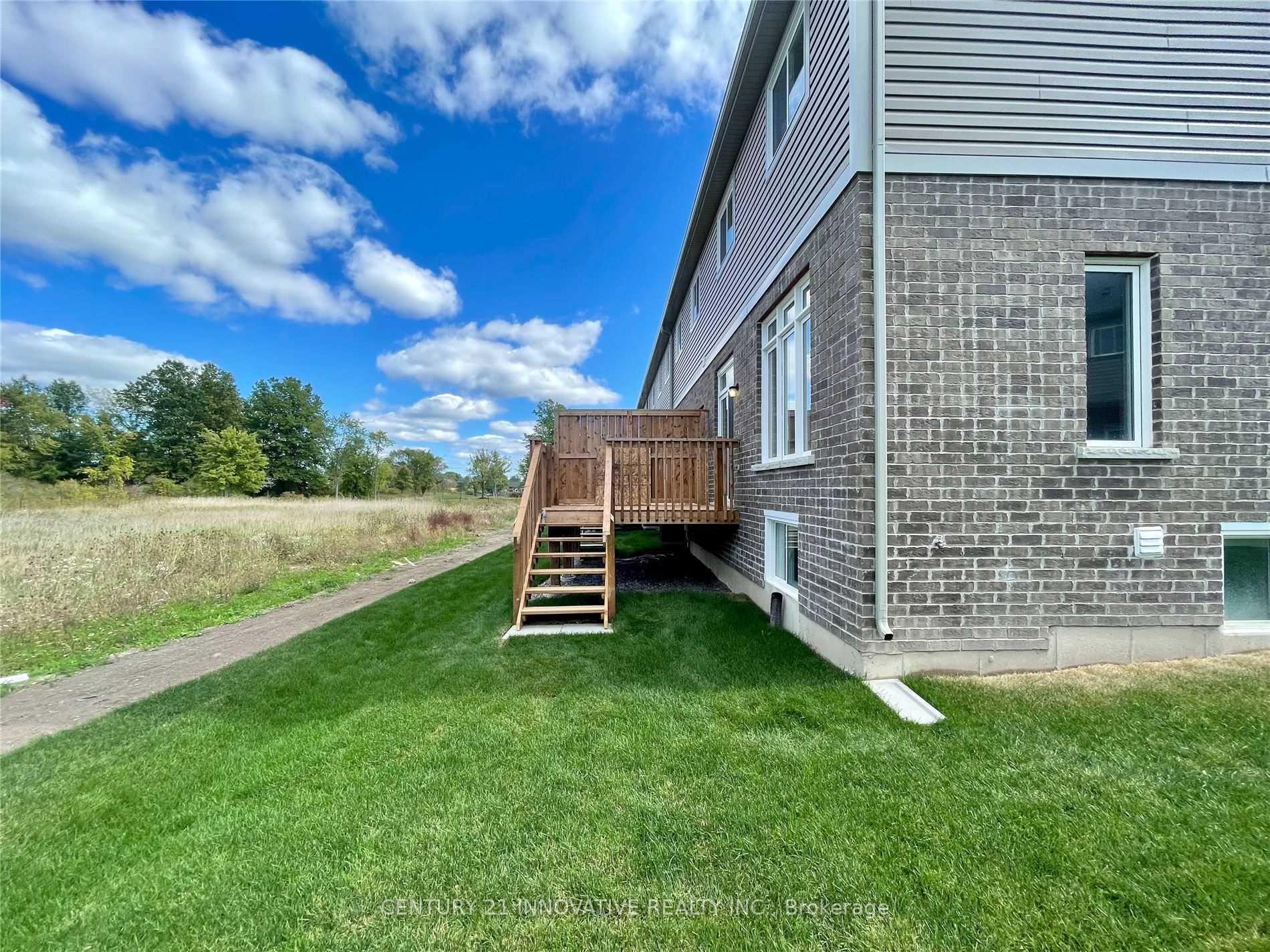 Photo 17 of 152 Sunflower Place, Welland, West Welland — HOMEH