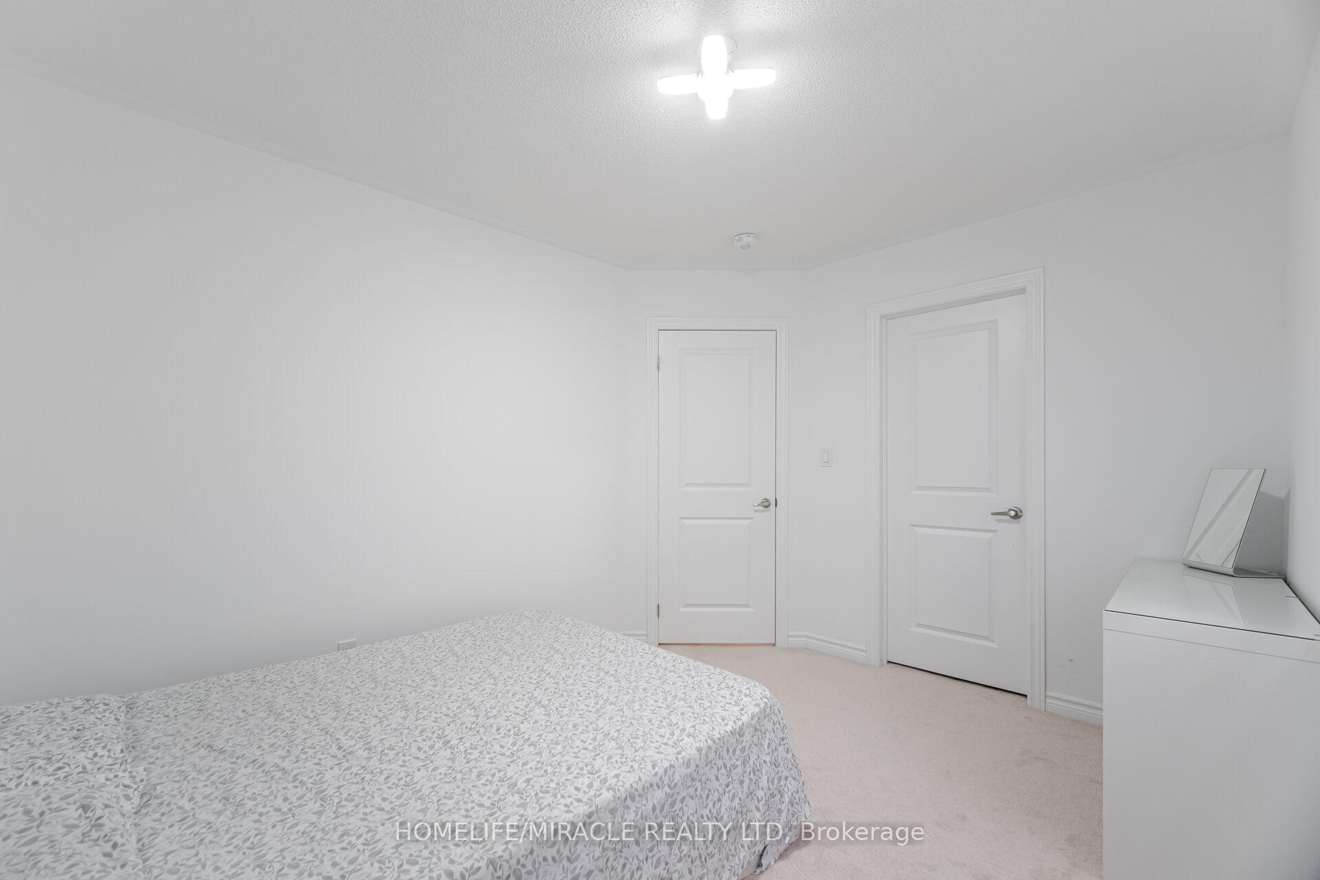 Photo 32 of 33 Closson Drive, Whitby, Rural Whitby — HOMEH