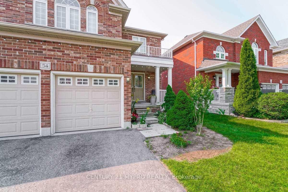 Photo 2 of 54 Gabrielle Crescent, Whitby, Rolling Acres — HOMEH