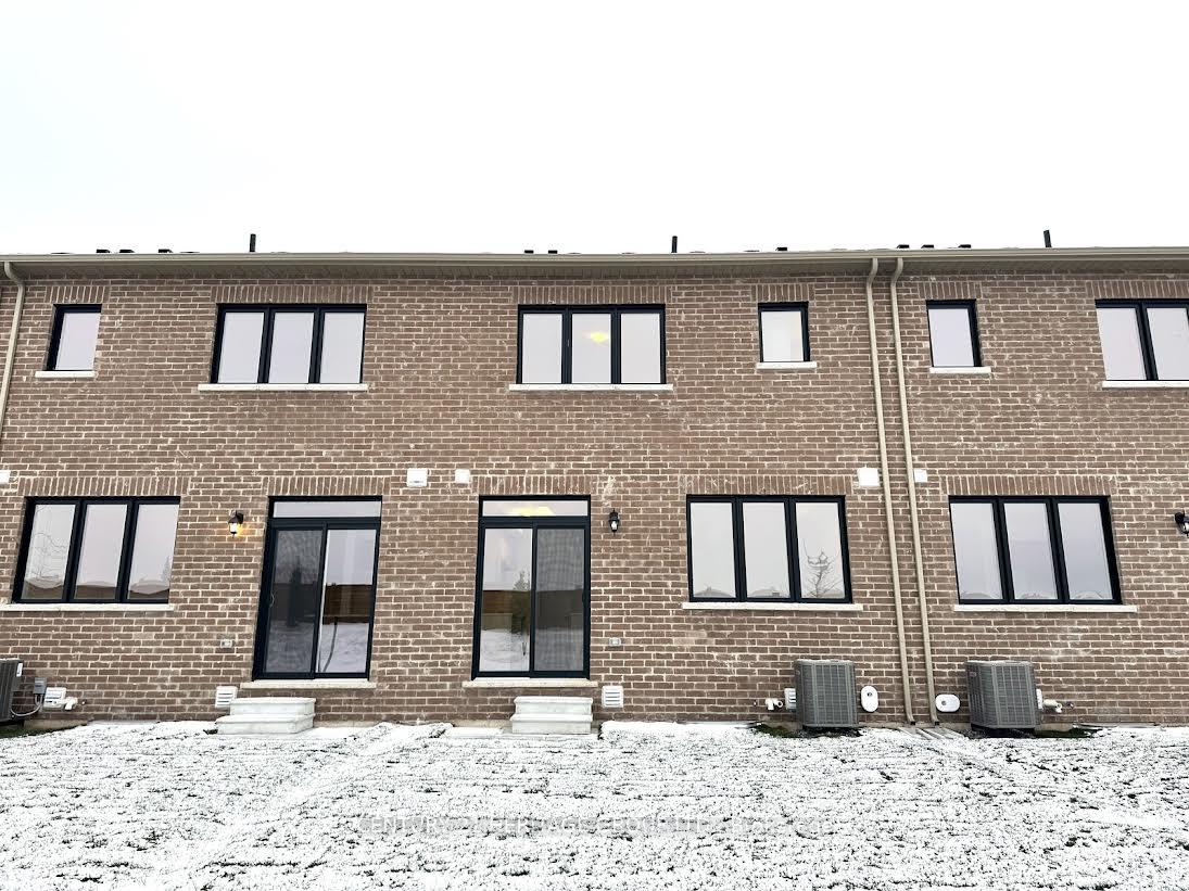 Photo 26 of 307 Port Crescent, Welland, Dain City — HOMEH