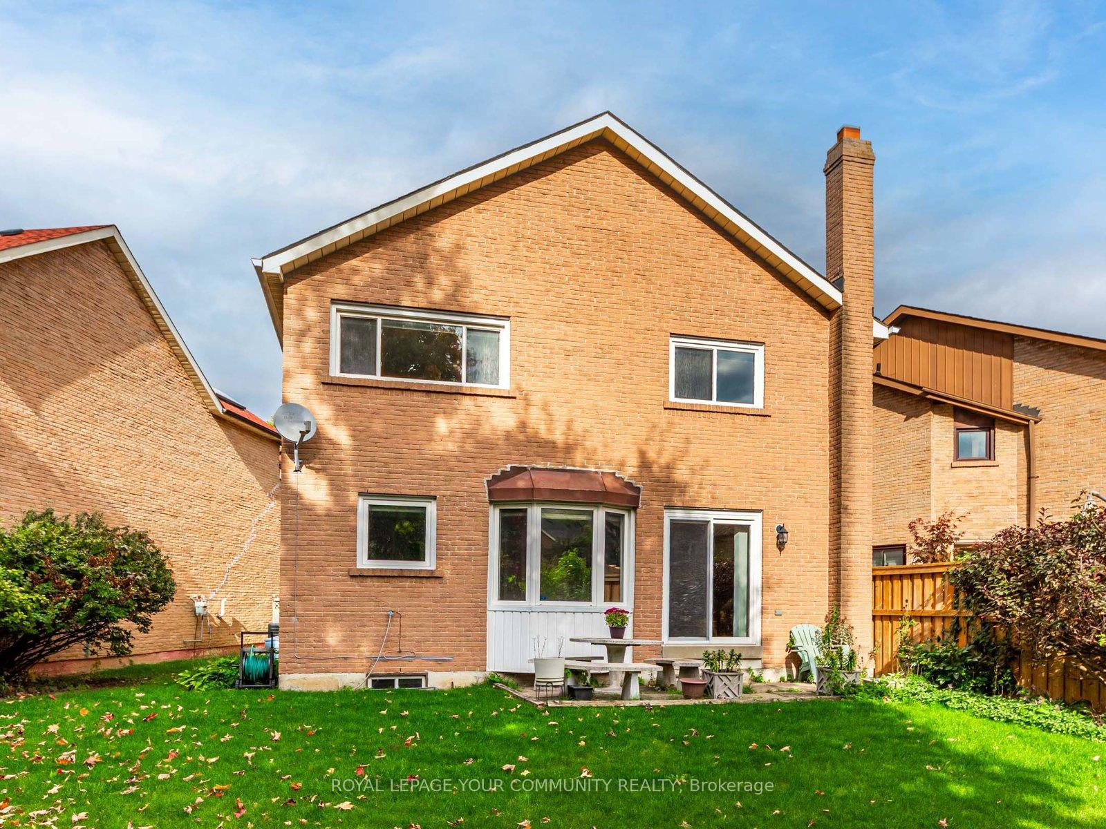 Photo 20 of 46 Peter Andrew Crescent, Vaughan, Brownridge — HOMEH