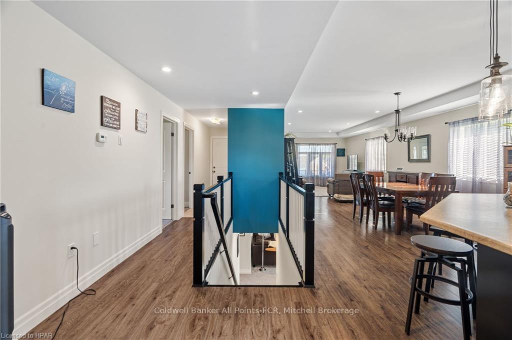 Photo 14 of 19 Pickett Court, West Perth, Mitchell — HOMEH