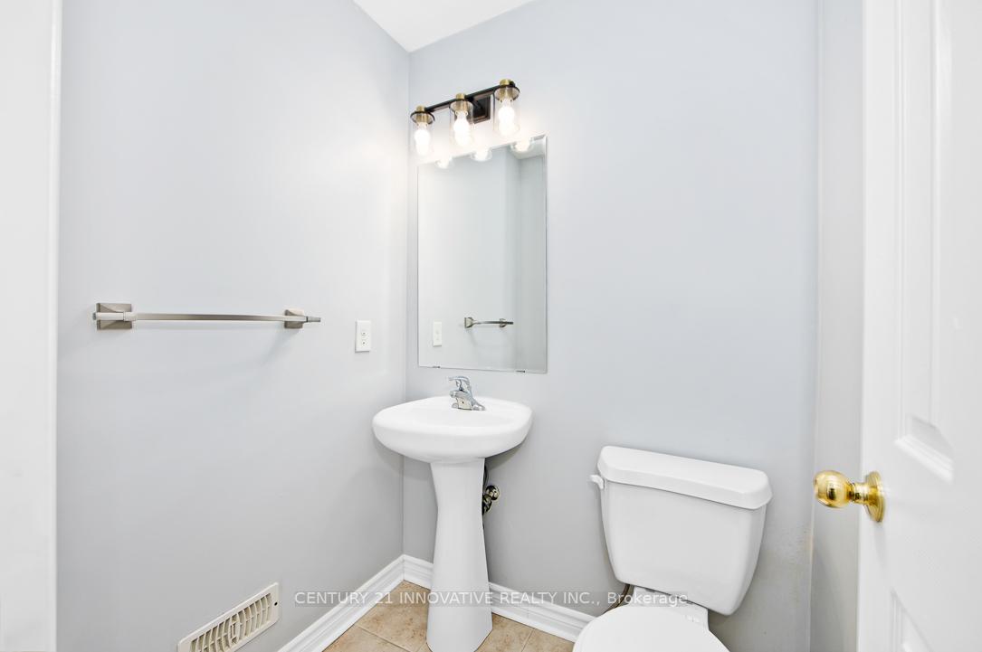 Photo 11 of 129 Pullen Lane, Ajax, Central East — HOMEH