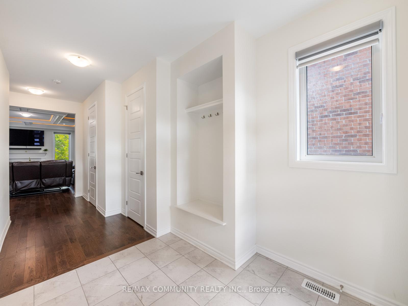 Photo 6 of 80 Barkerville Drive, Whitby, Lynde Creek — HOMEH