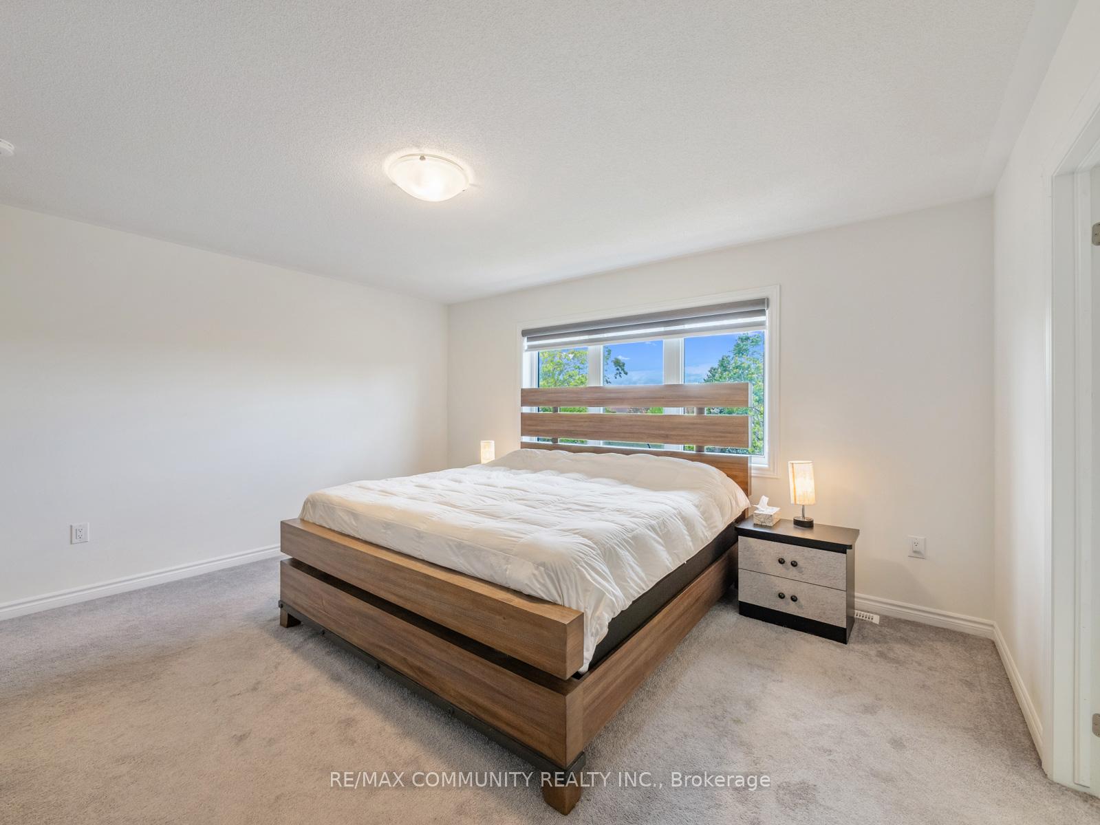 Photo 26 of 80 Barkerville Drive, Whitby, Lynde Creek — HOMEH