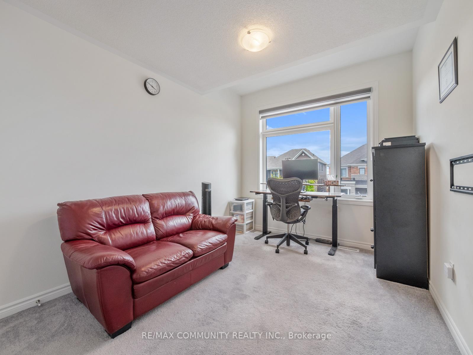 Photo 33 of 80 Barkerville Drive, Whitby, Lynde Creek — HOMEH