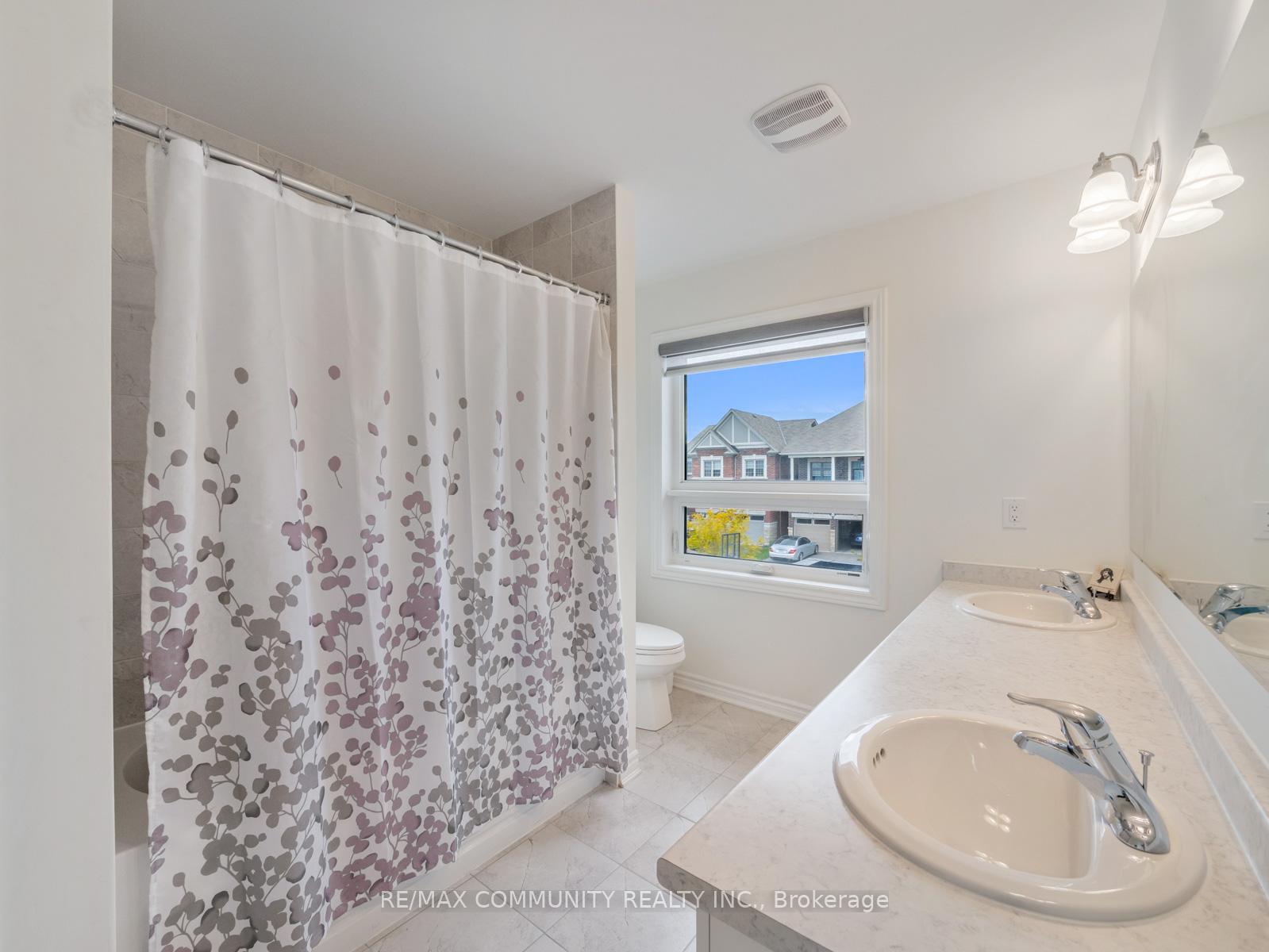 Photo 38 of 80 Barkerville Drive, Whitby, Lynde Creek — HOMEH