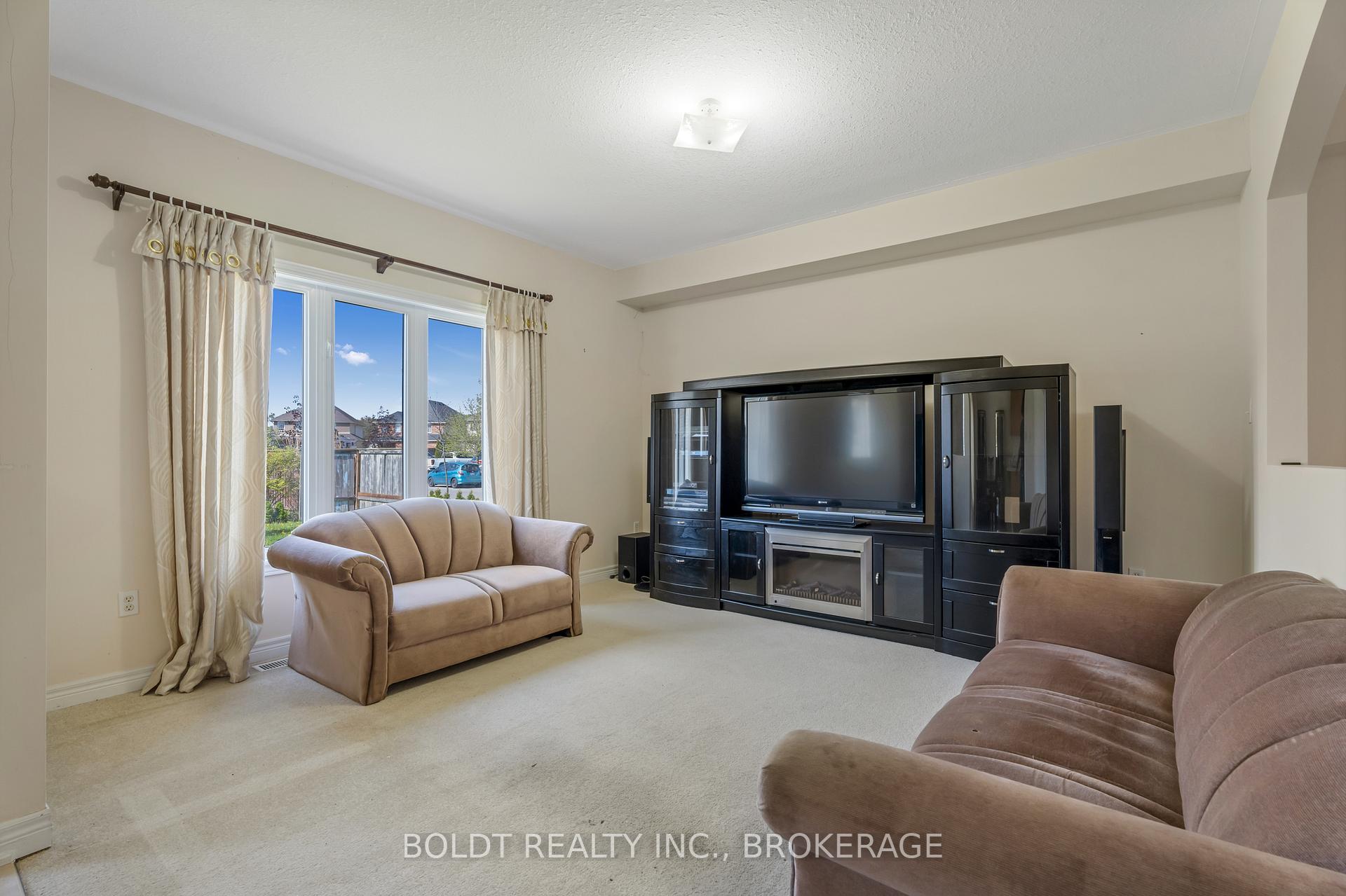 Photo 15 of 4 Henley Court, Welland, Dain City — HOMEH