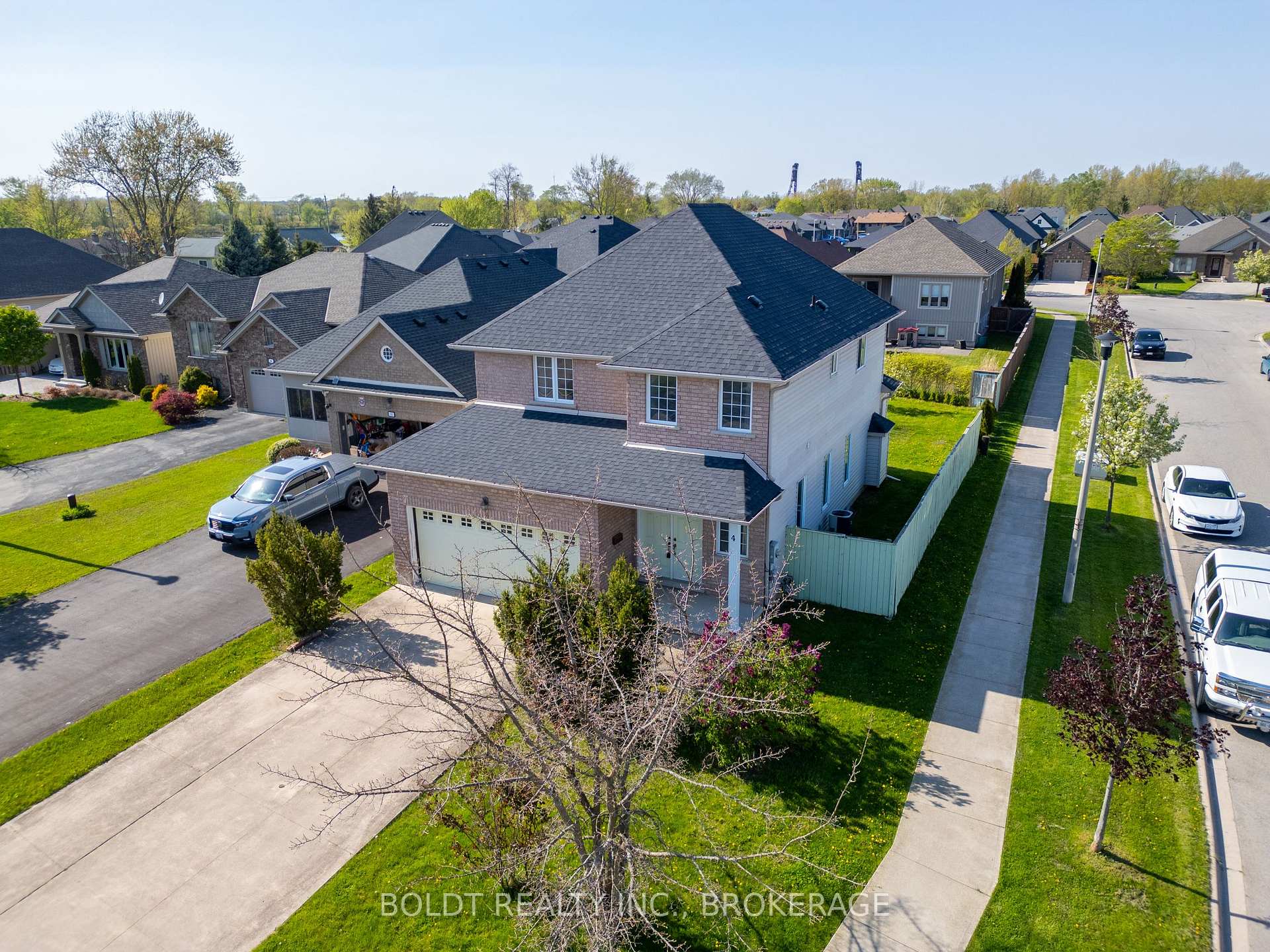 Photo 40 of 4 Henley Court, Welland, Dain City — HOMEH