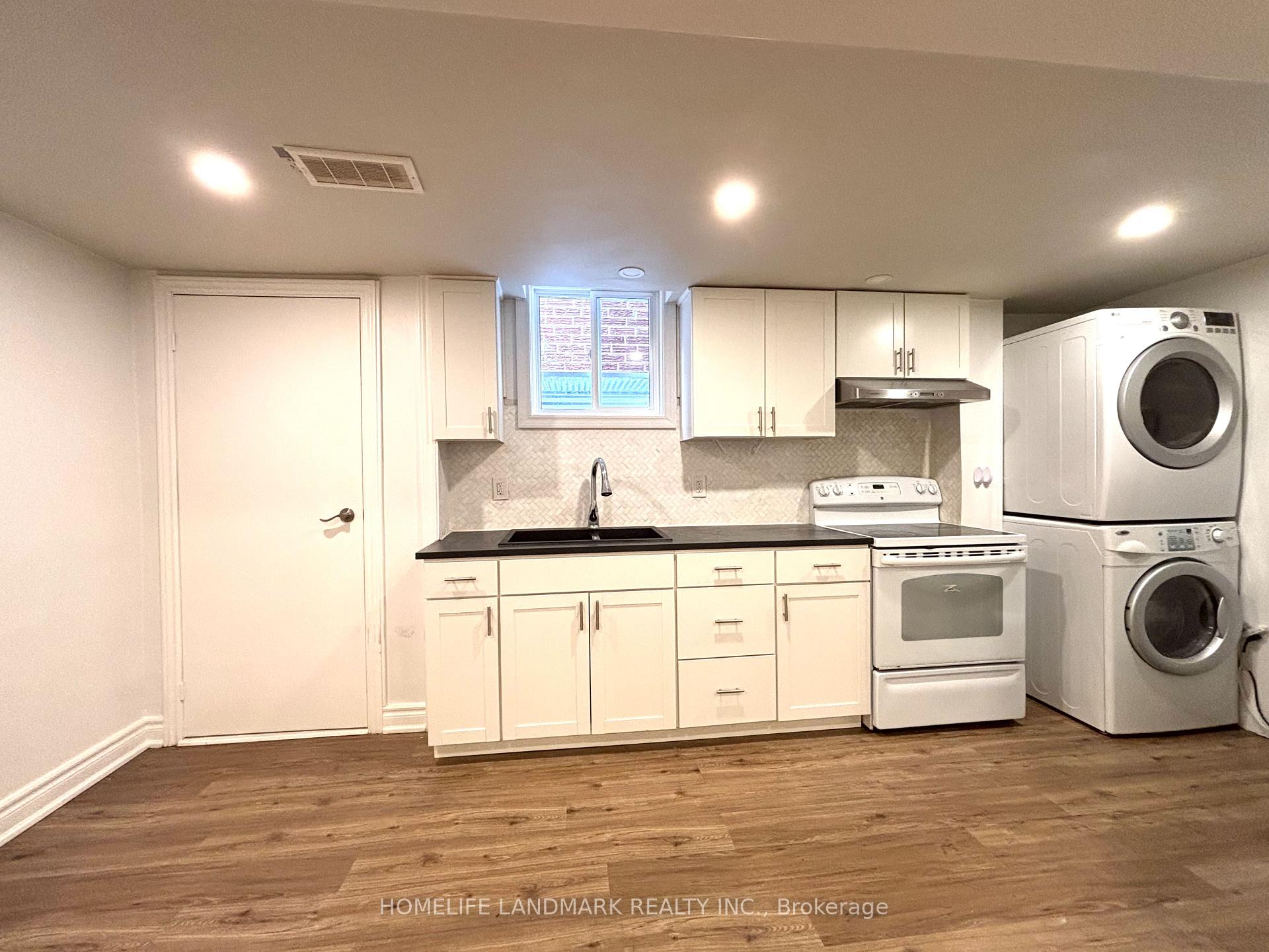 Photo 3 of Unit Bsmt, B 9 Marisa Court, Vaughan, Brownridge — HOMEH