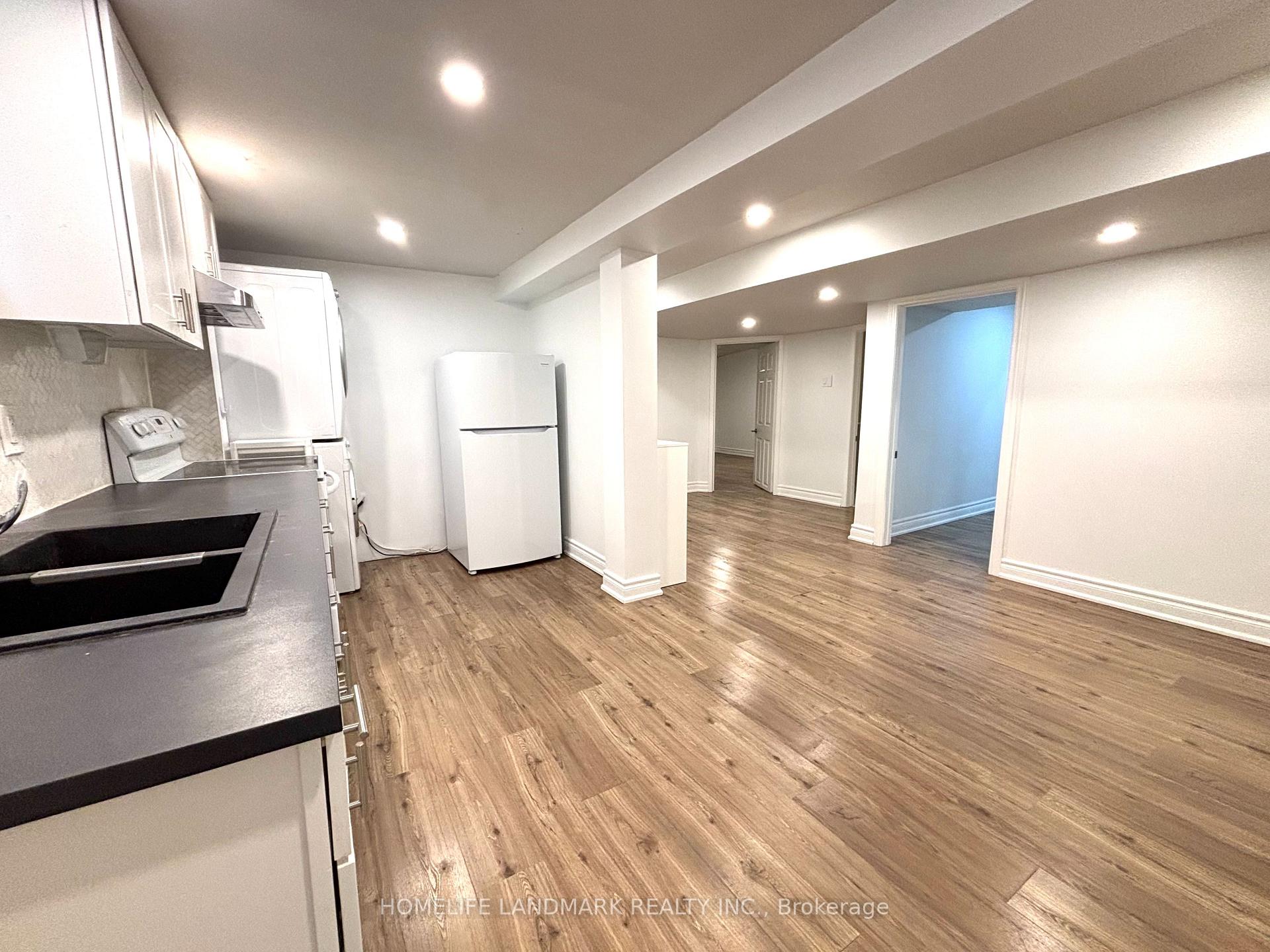 Photo 4 of Unit Bsmt, B 9 Marisa Court, Vaughan, Brownridge — HOMEH