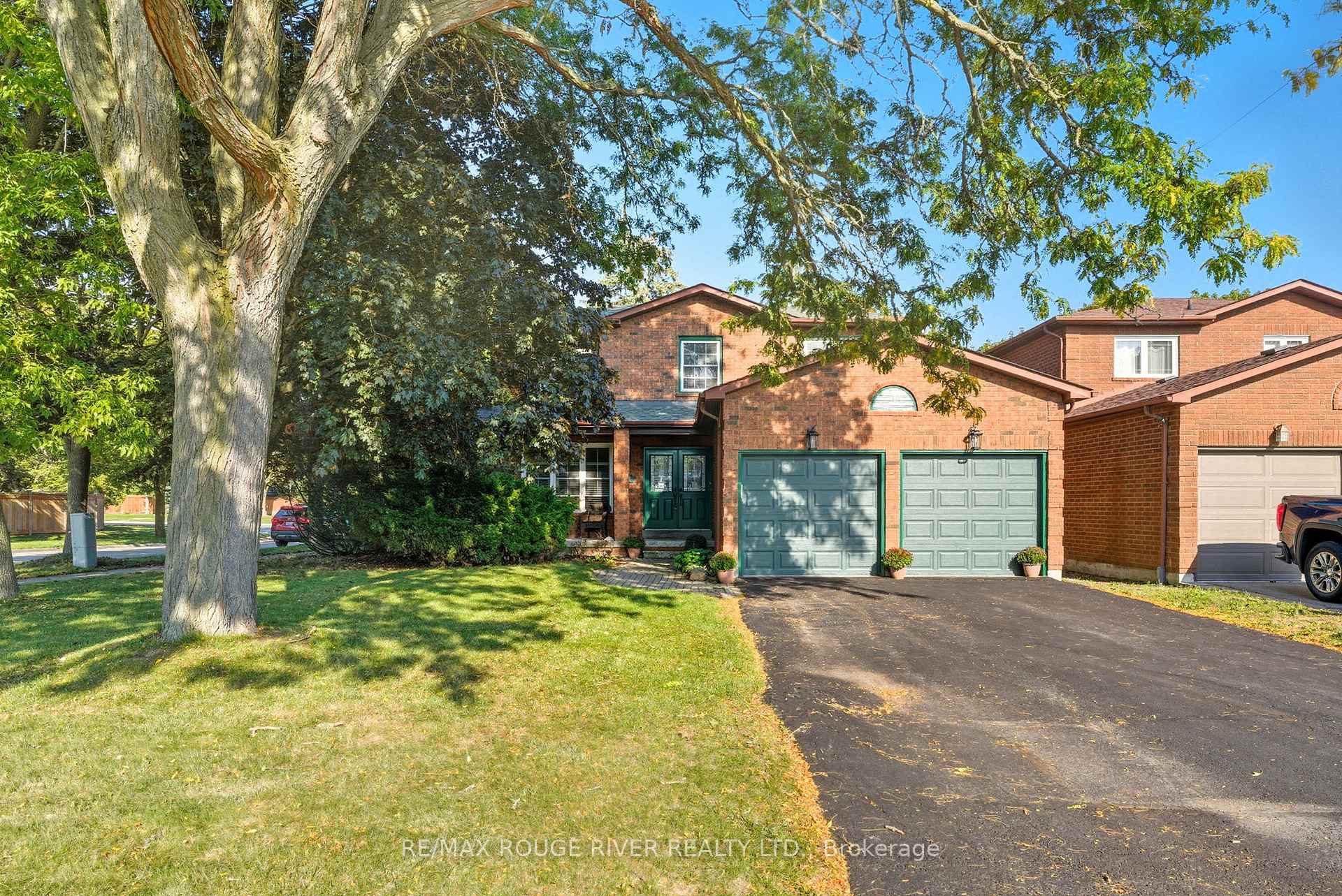 Photo 1 of 1 Broughton Court, Whitby, Pringle Creek — HOMEH