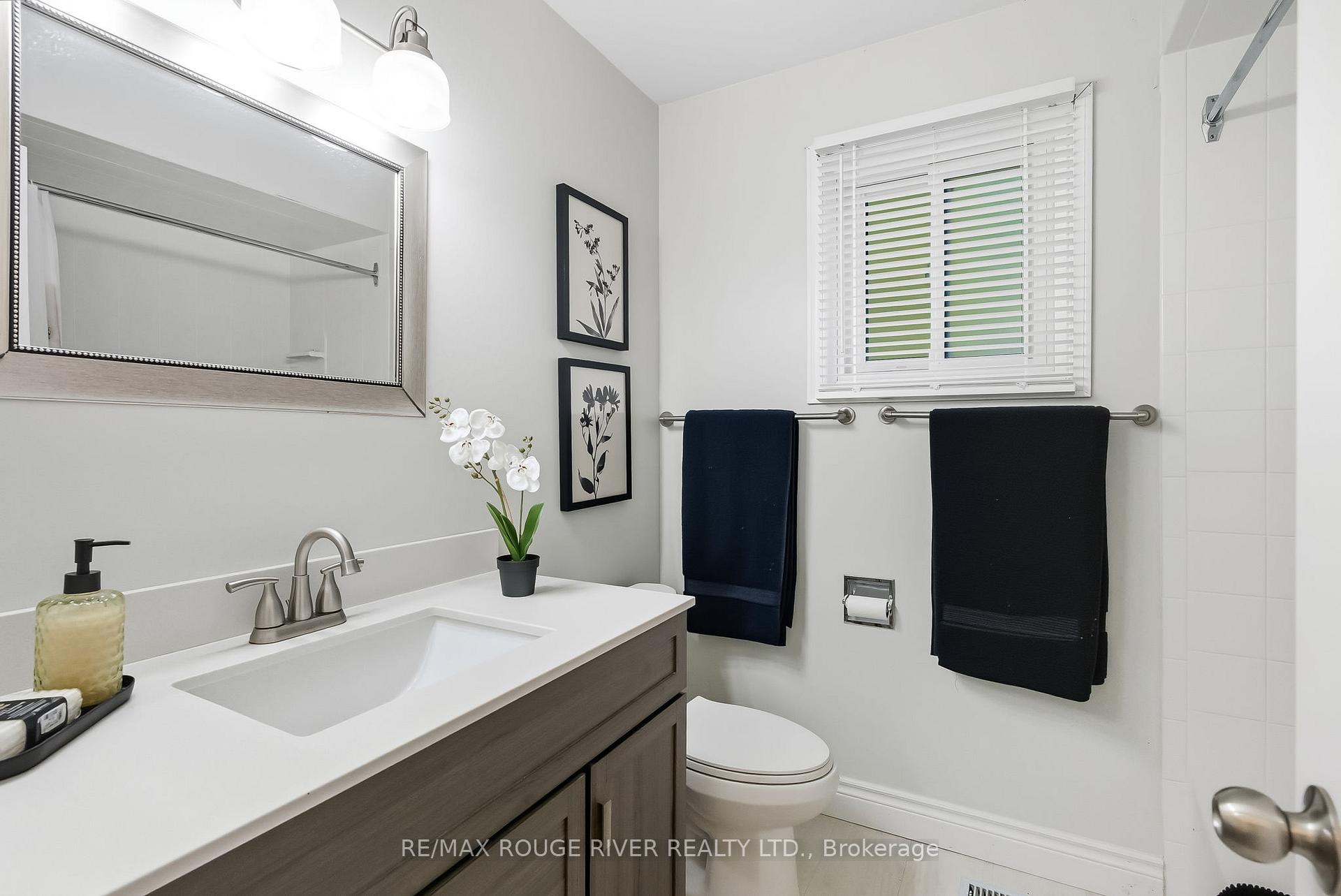 Photo 25 of 1 Broughton Court, Whitby, Pringle Creek — HOMEH