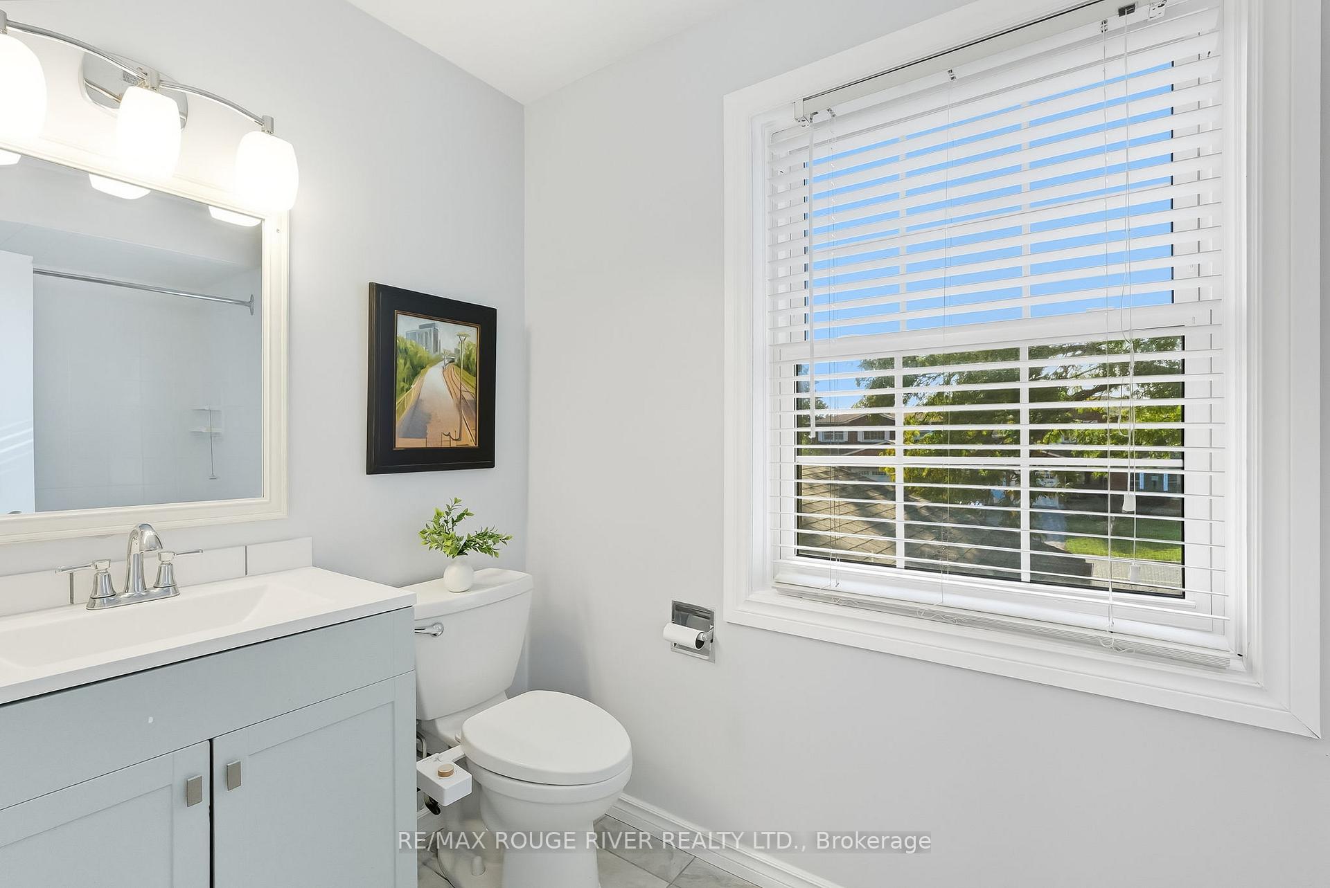 Photo 31 of 1 Broughton Court, Whitby, Pringle Creek — HOMEH