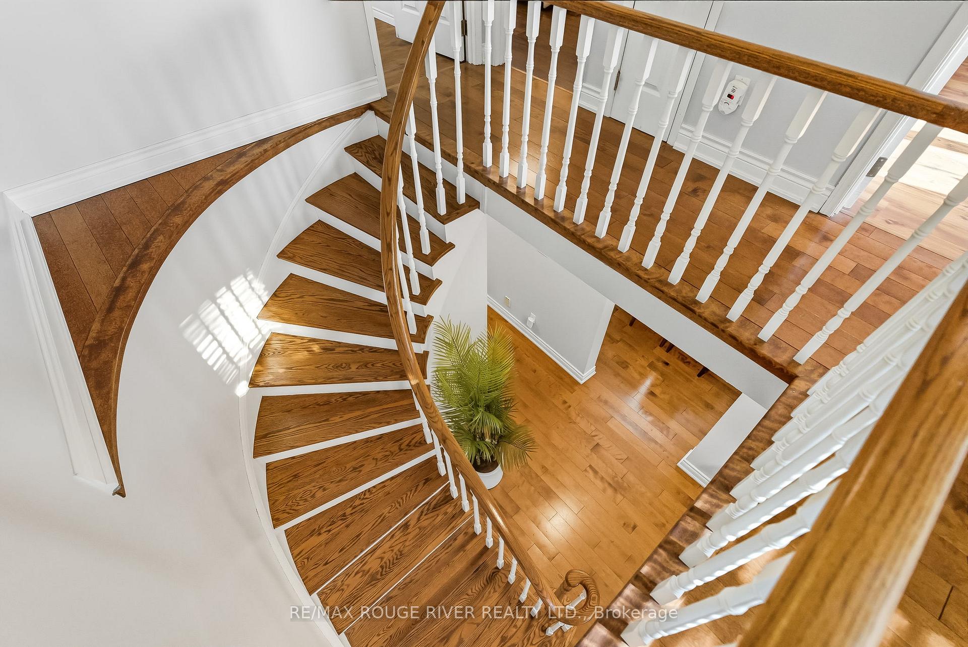Photo 32 of 1 Broughton Court, Whitby, Pringle Creek — HOMEH