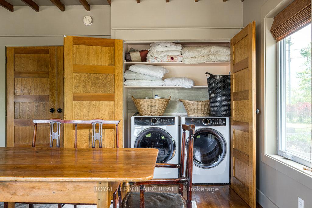 Photo 23 of 998 Ridge Road, Welland, Cooks Mills — HOMEH