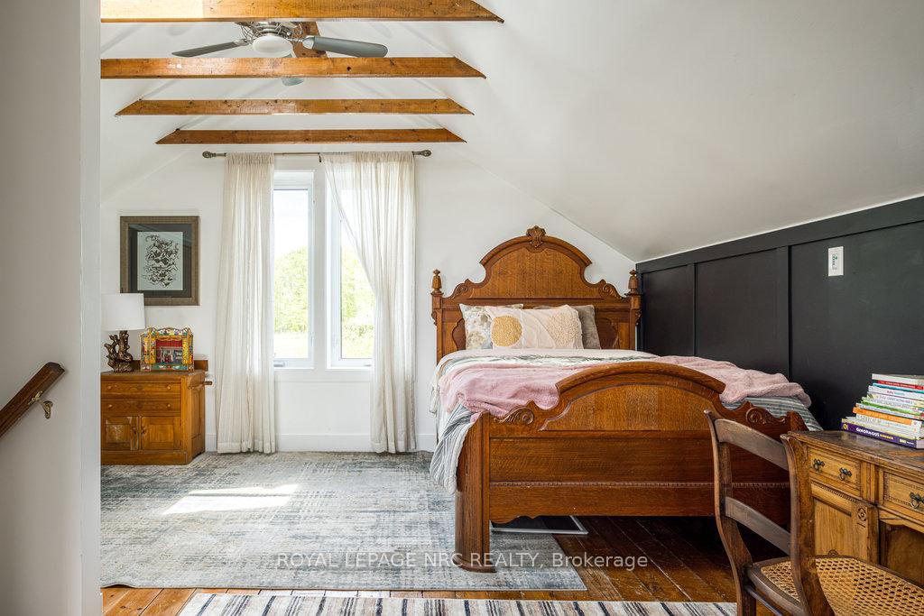 Photo 28 of 998 Ridge Road, Welland, Cooks Mills — HOMEH