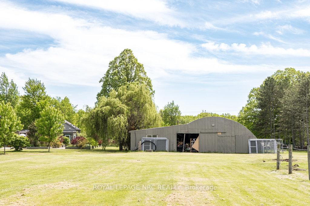 Photo 35 of 998 Ridge Road, Welland, Cooks Mills — HOMEH