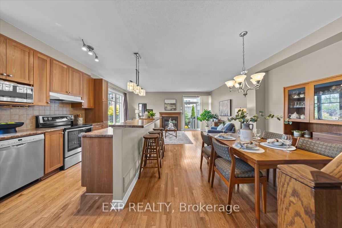 Photo 7 of 176 Flat Sedge Crescent, Ottawa, Blossom Park/Kemp Park/Findlay Creek — HOMEH