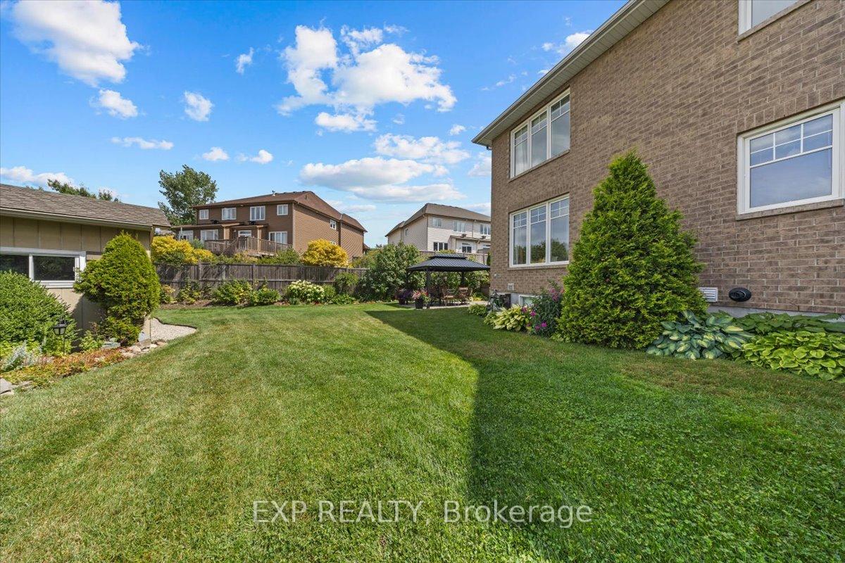 Photo 37 of 176 Flat Sedge Crescent, Ottawa, Blossom Park/Kemp Park/Findlay Creek — HOMEH