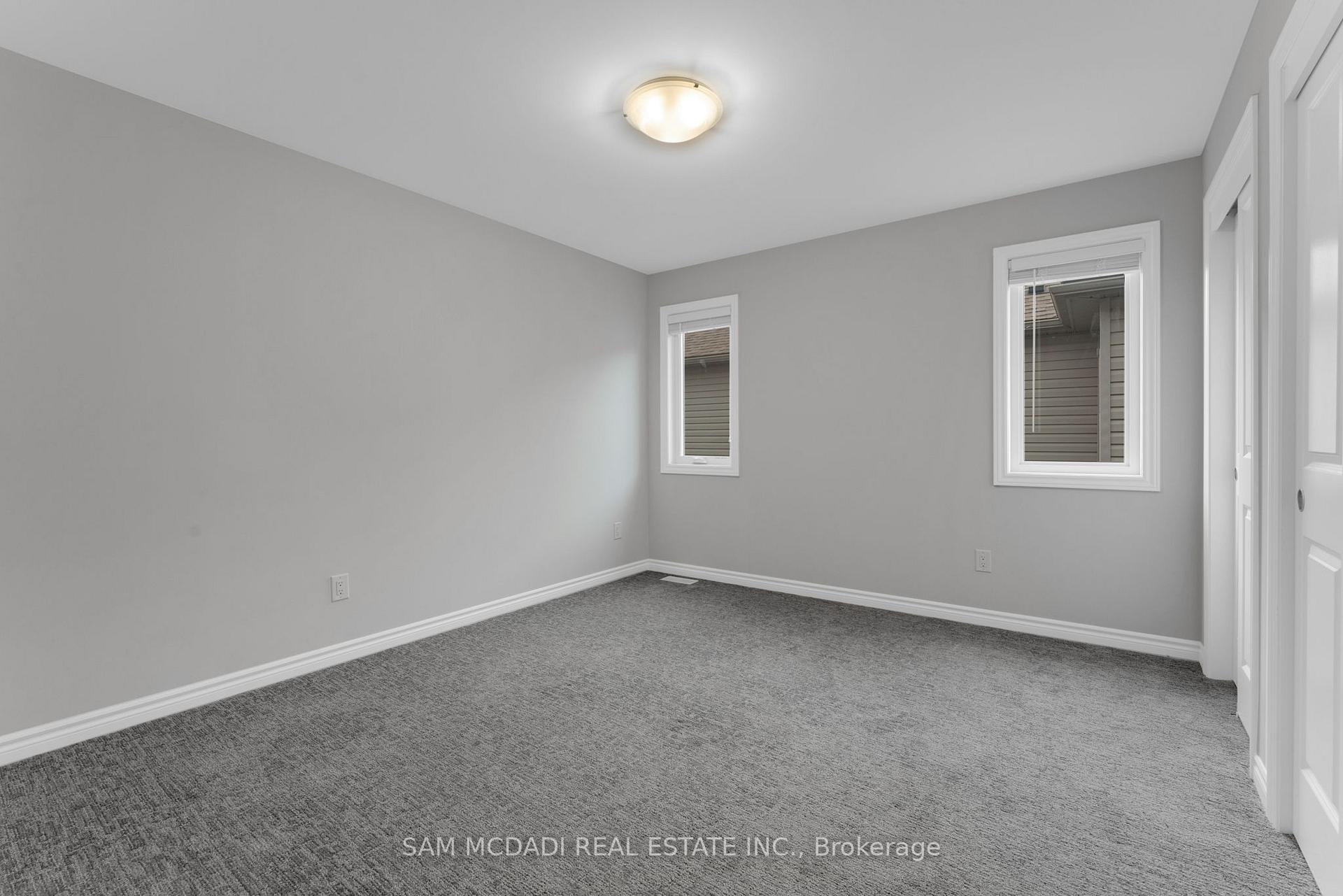 Photo 28 of 94 McCabe Avenue, Welland, Lincoln/Crowland — HOMEH