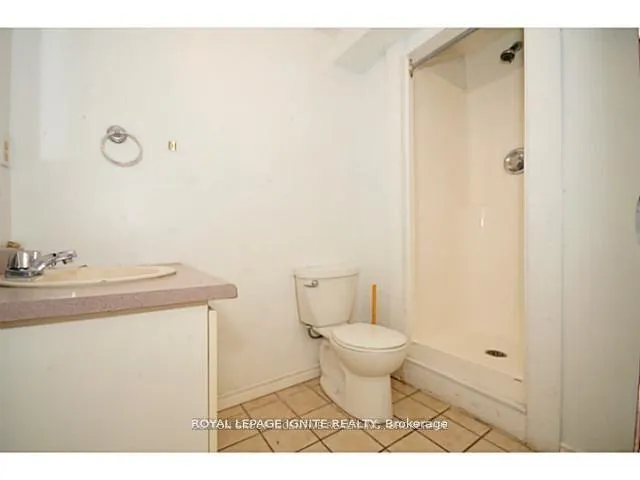Photo 4 of Unit Room #1, 65 Hickling Trail, Barrie, Grove East — HOMEH