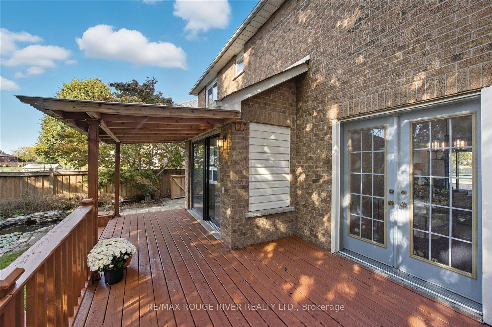 Photo 40 of 14 Erickson Drive, Whitby, Blue Grass Meadows — HOMEH