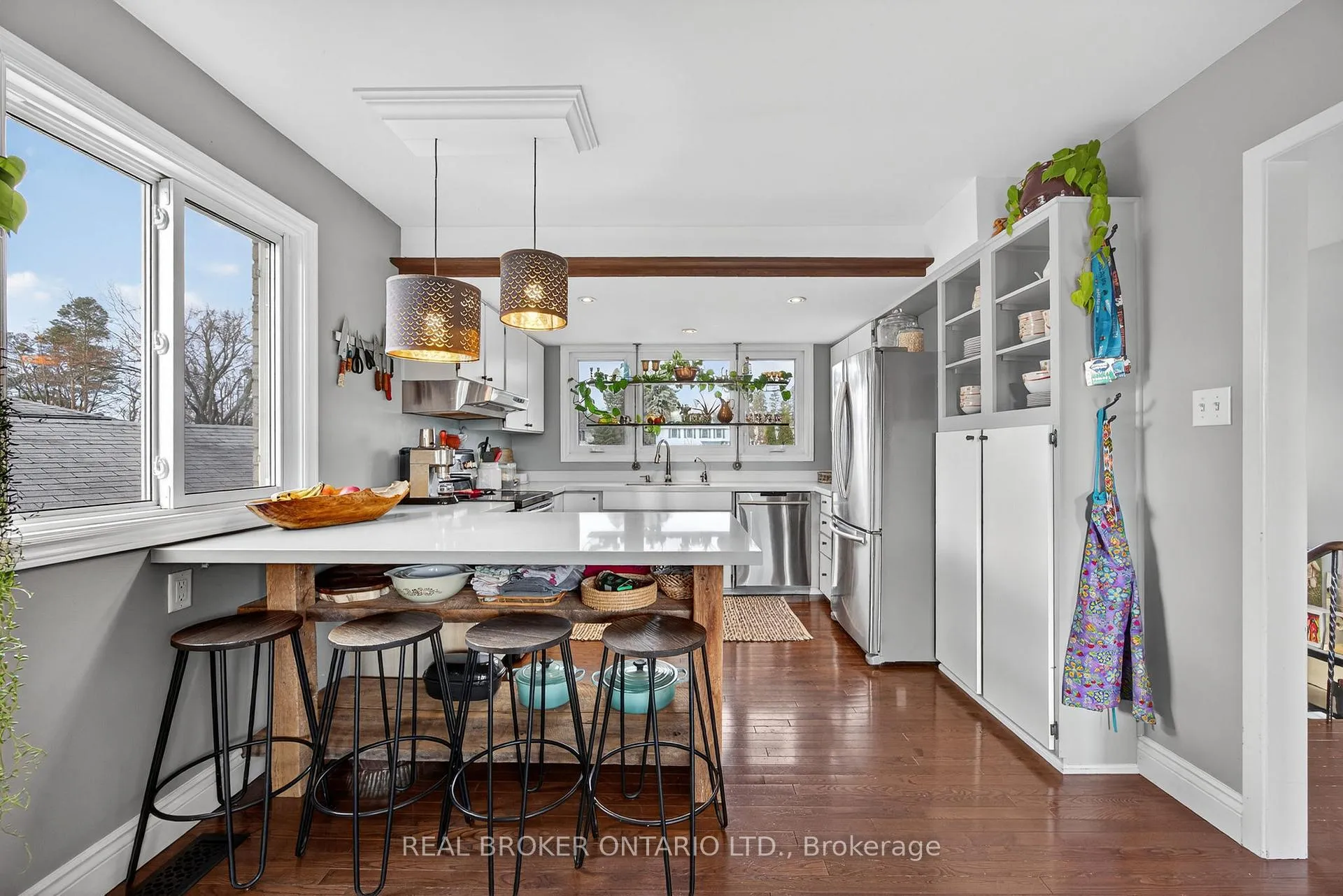 Photo 7 of 7 Varden Crescent, Barrie, Codrington — HOMEH