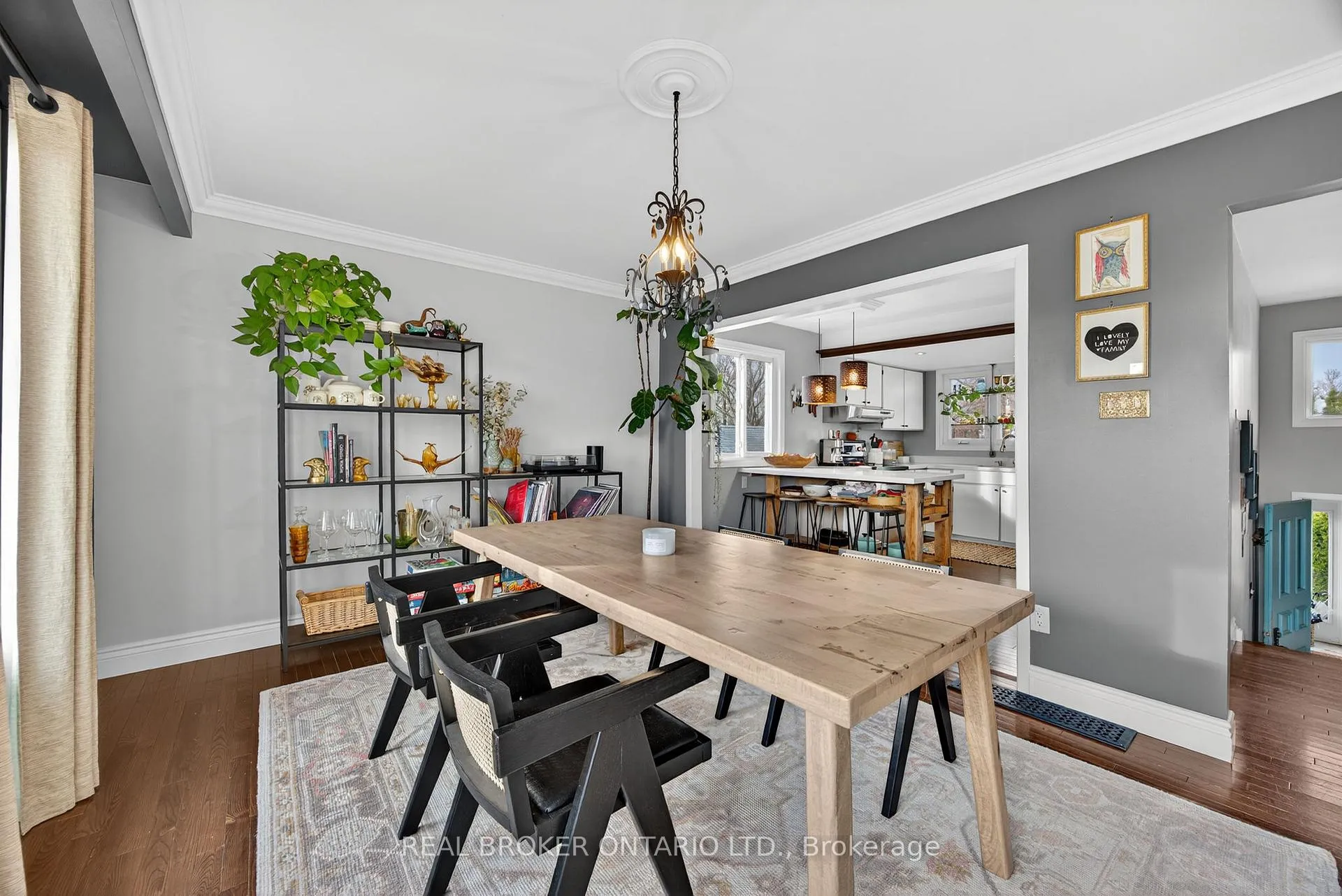 Photo 12 of 7 Varden Crescent, Barrie, Codrington — HOMEH