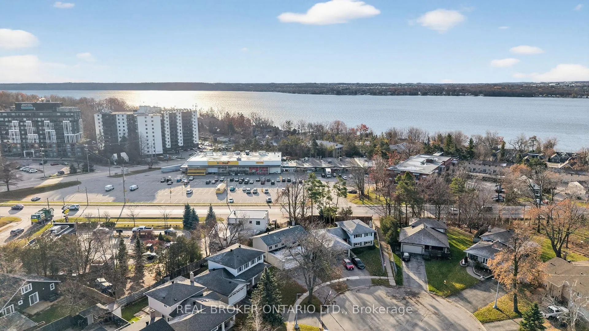Photo 36 of 7 Varden Crescent, Barrie, Codrington — HOMEH