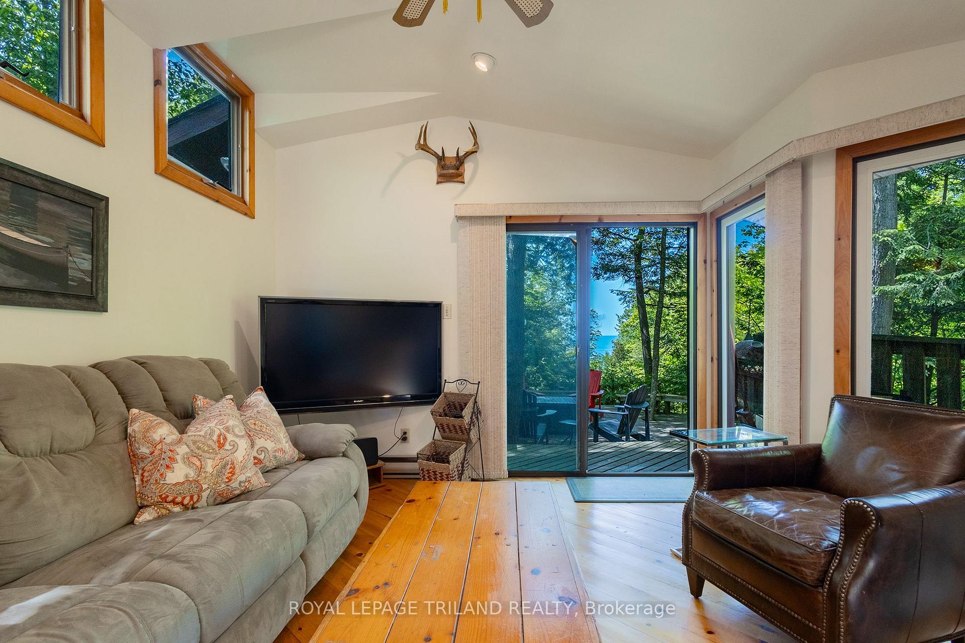 Photo 26 of 75331 Glitter Bay Crescent, Bluewater, Stanley — HOMEH