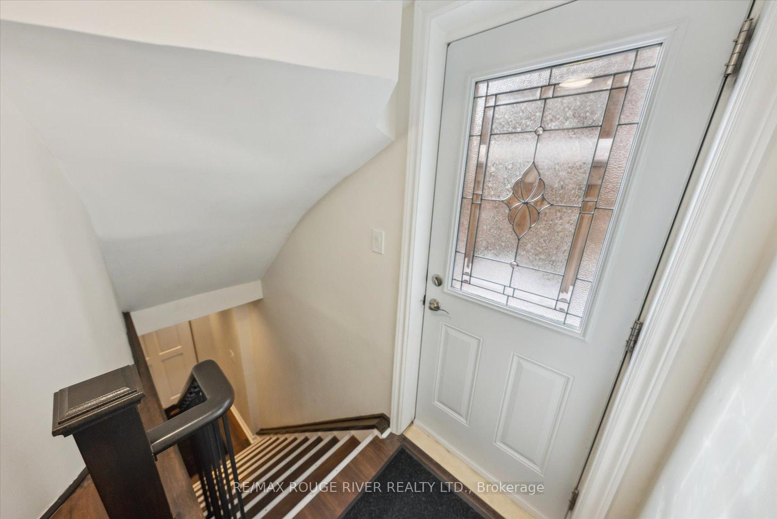 Photo 5 of Unit Bsmt, 36 Eldridge Place, Whitby, Pringle Creek — HOMEH
