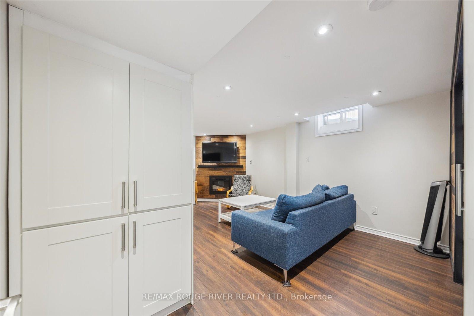 Photo 6 of Unit Bsmt, 36 Eldridge Place, Whitby, Pringle Creek — HOMEH