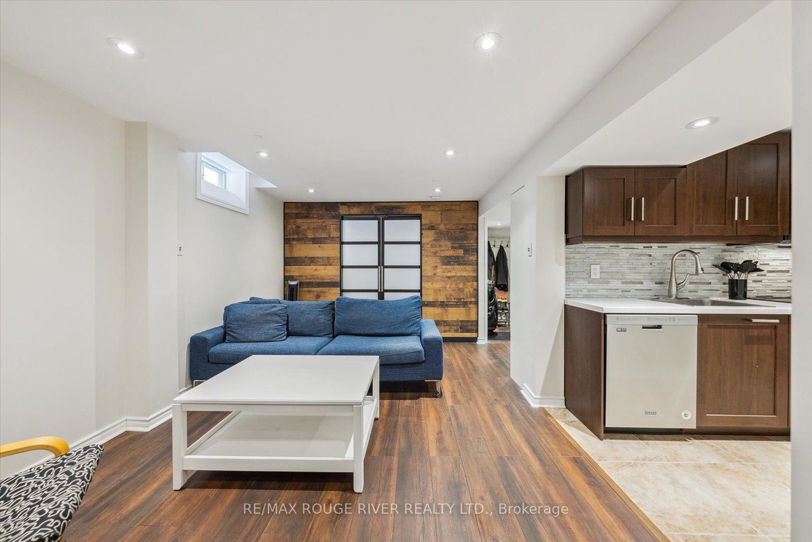 Photo 10 of Unit Bsmt, 36 Eldridge Place, Whitby, Pringle Creek — HOMEH